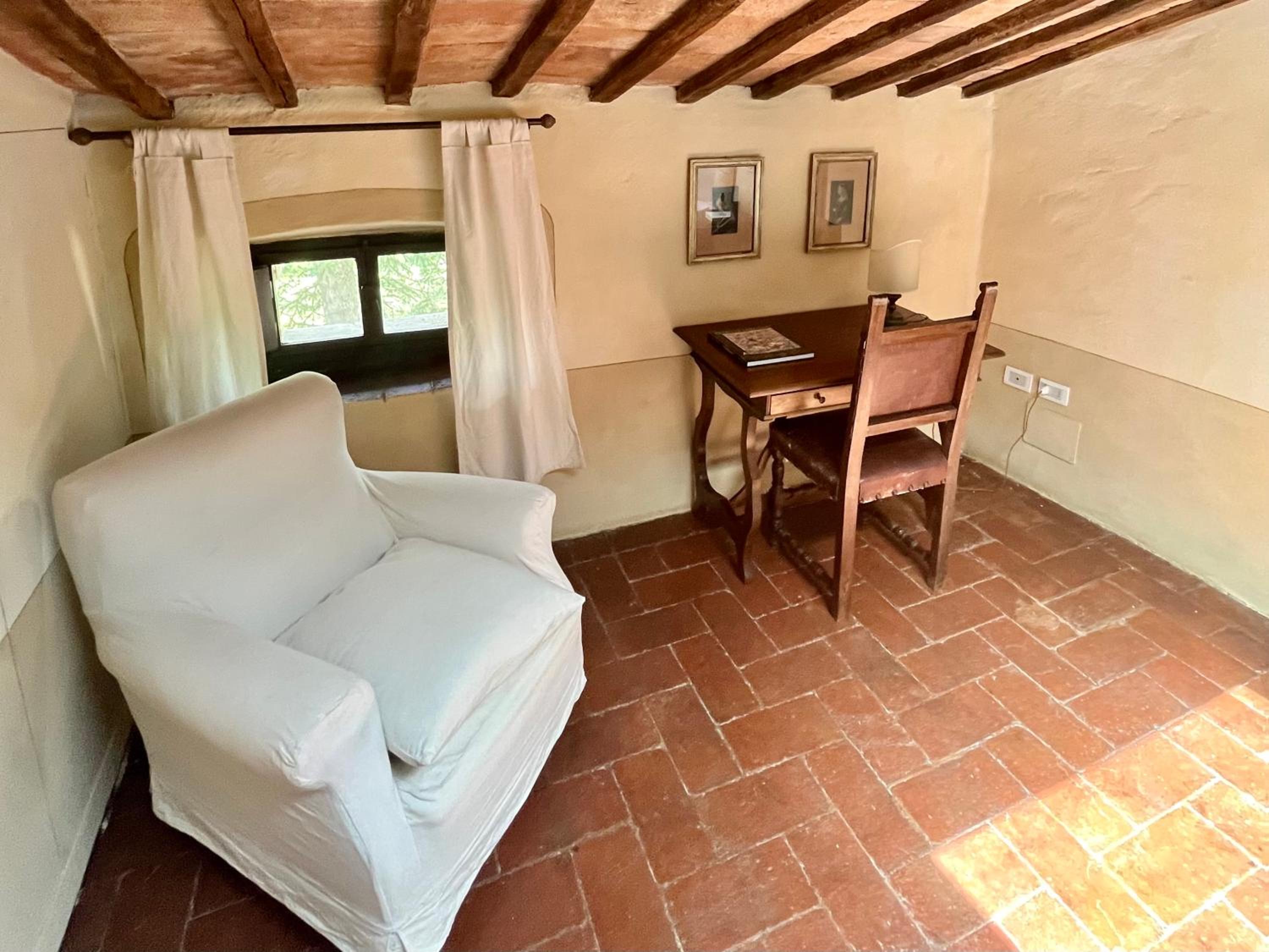 Deluxe Double Room with Bath photo 1