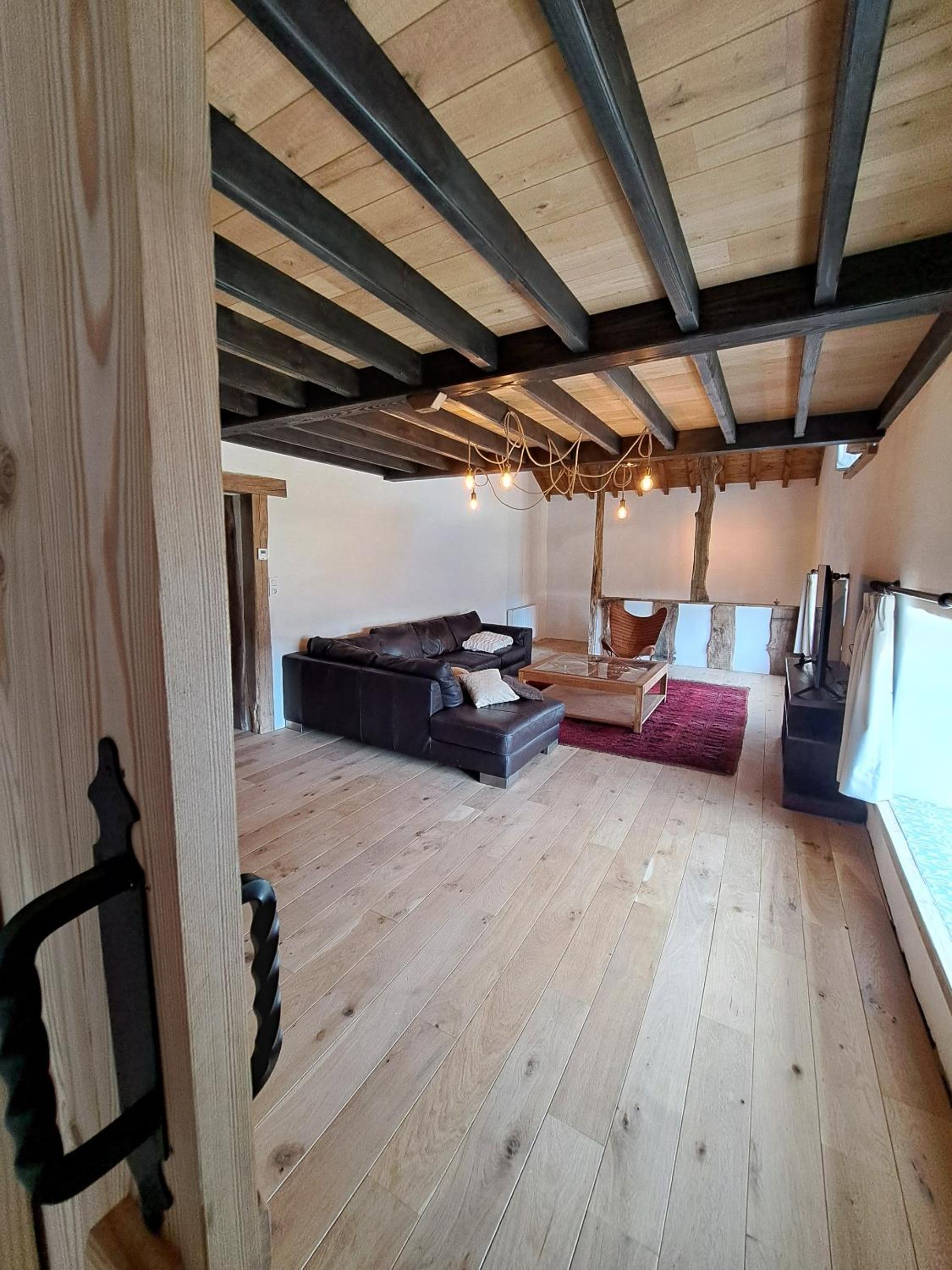 Villa photo 2