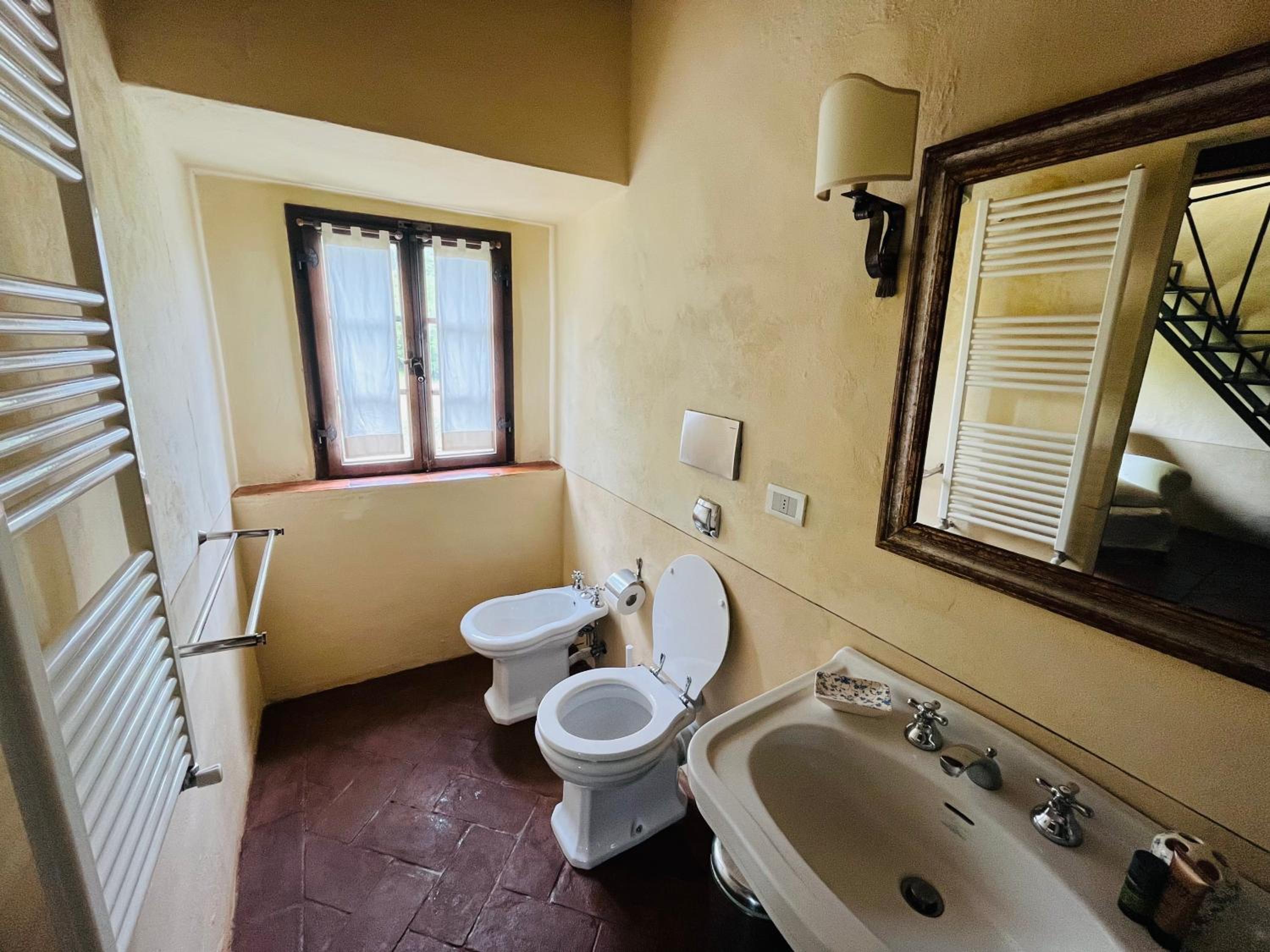 Deluxe Double Room with Shower photo 3