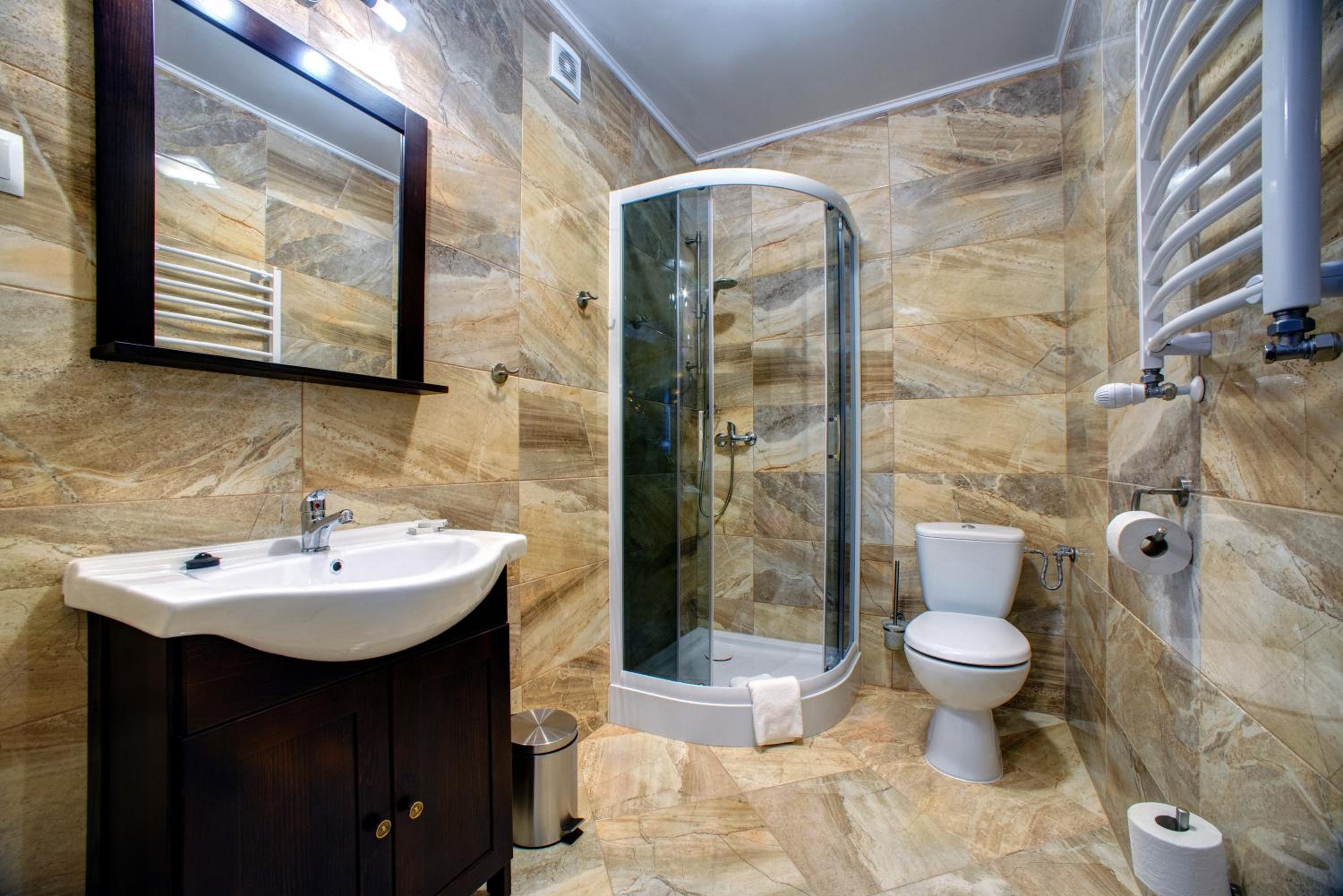 Standard Double Room with Balcony - Photo 2