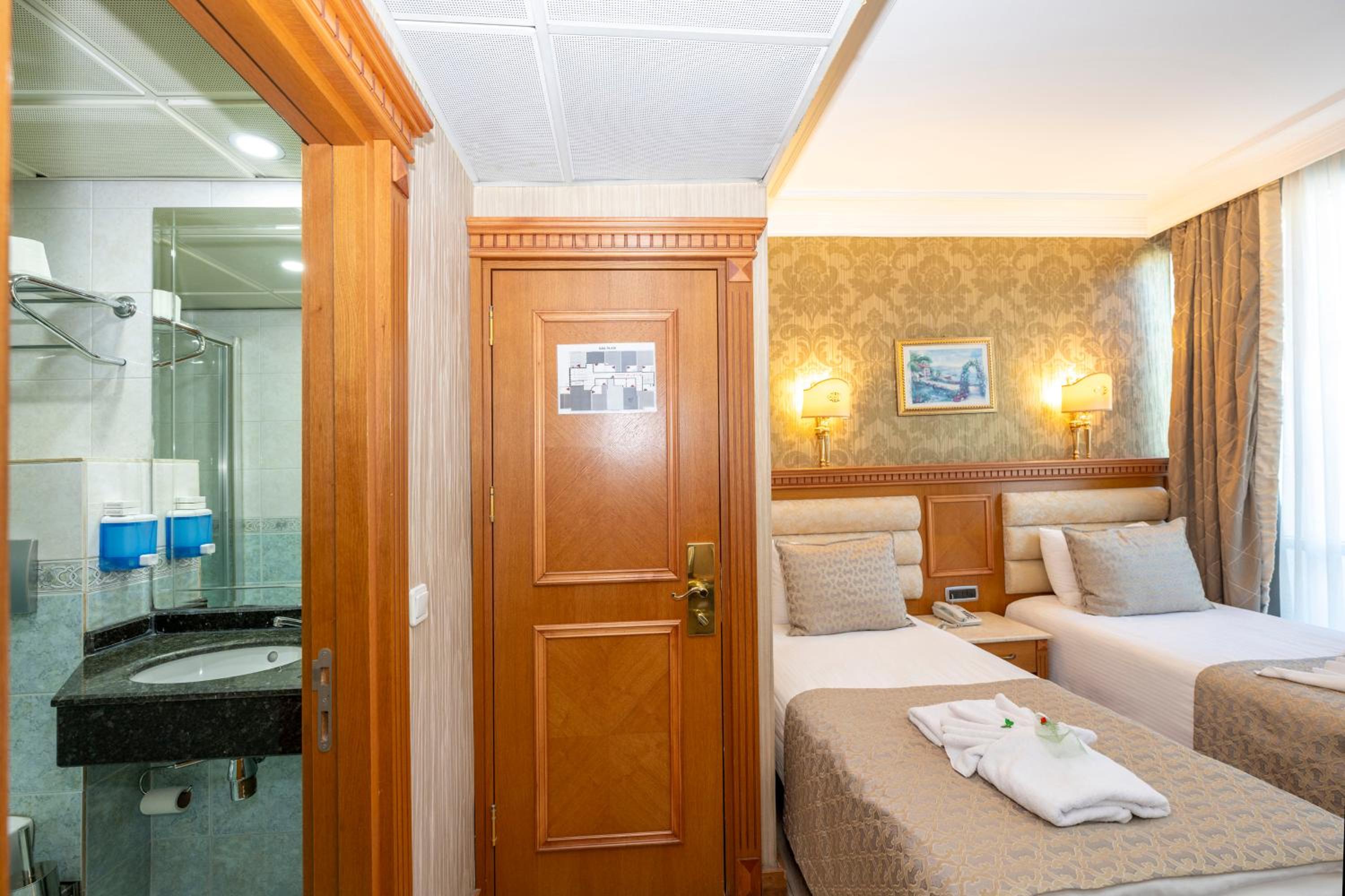 Double Room photo 3