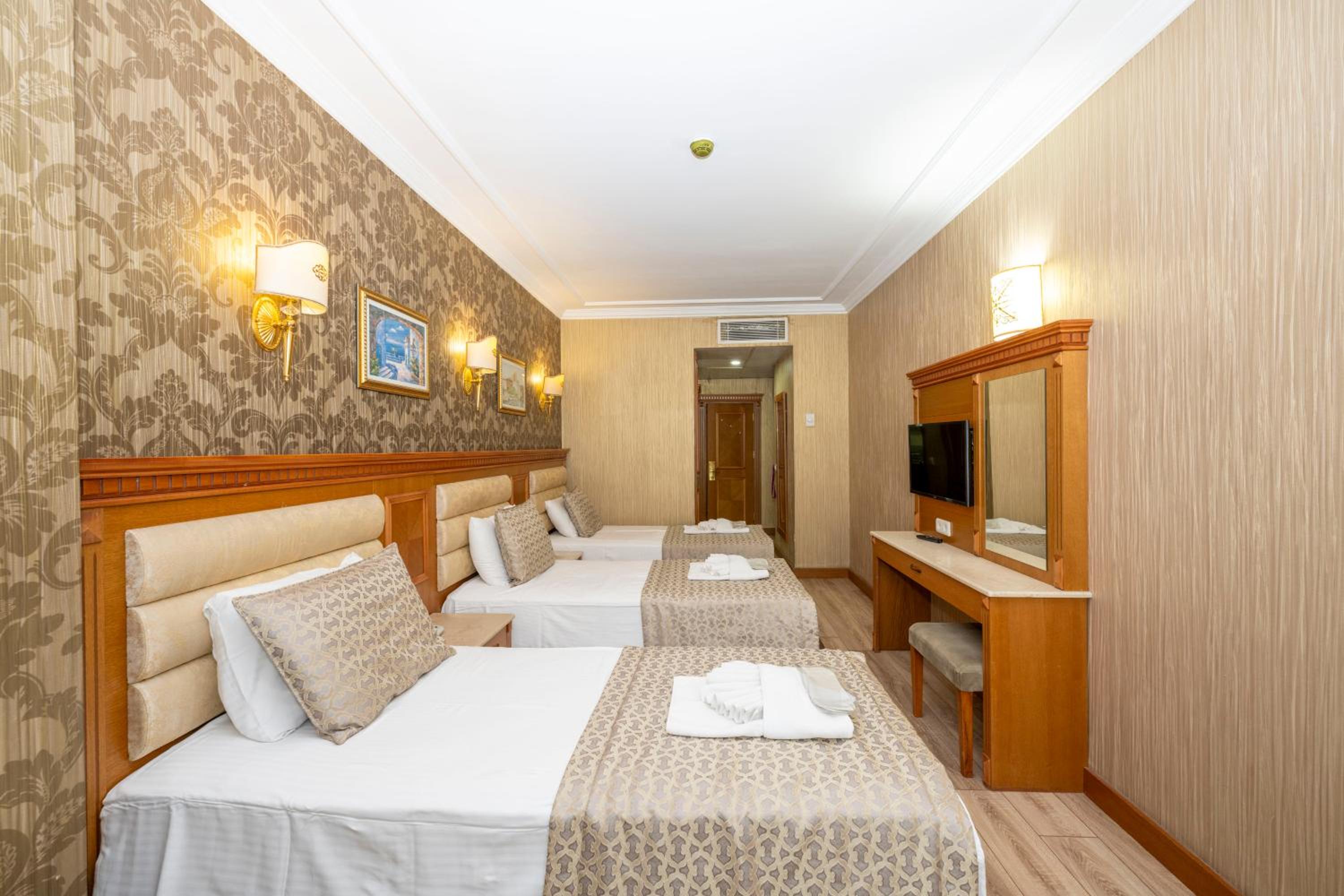 Triple Room photo 2