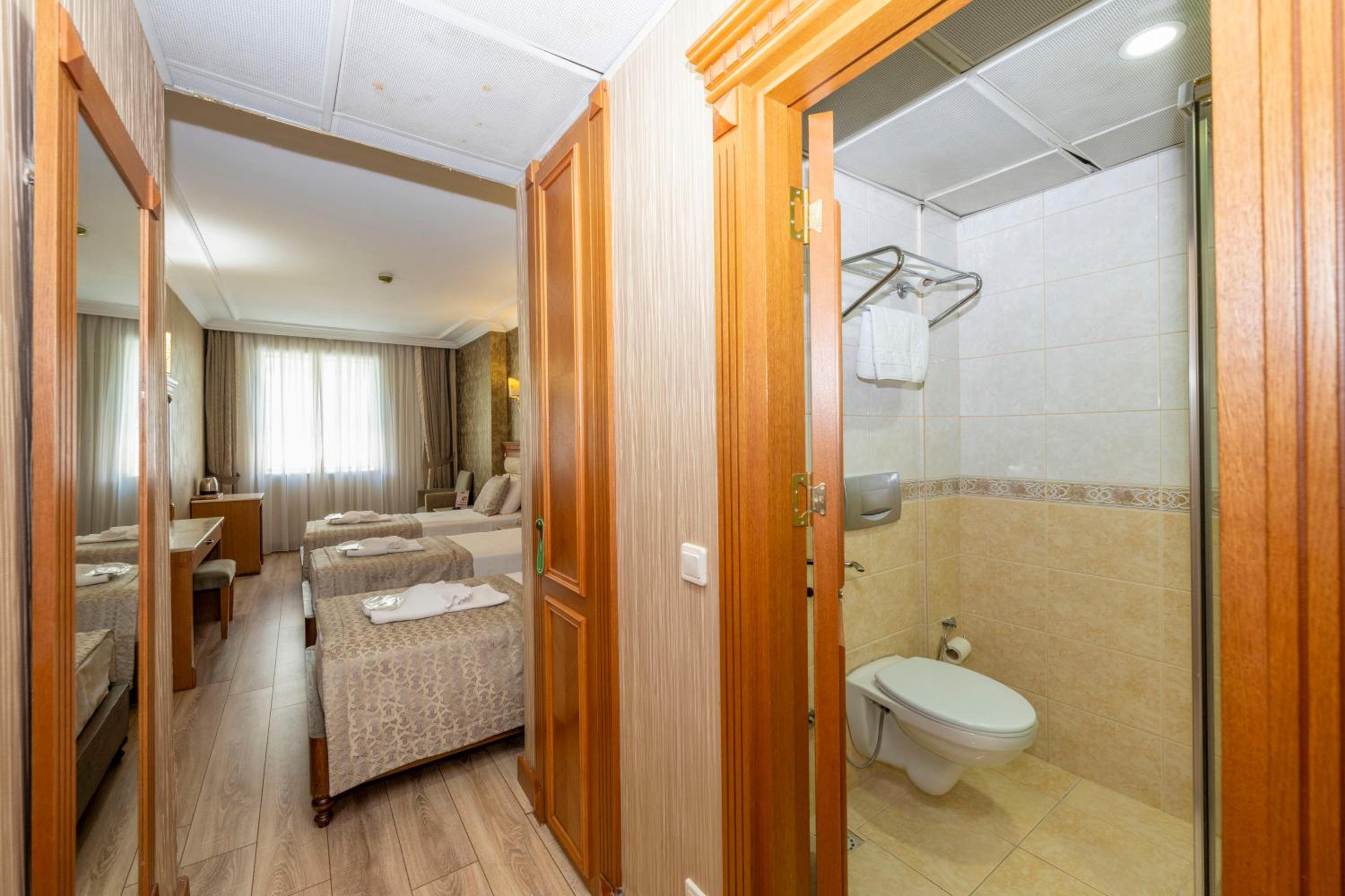 Triple Room photo 3