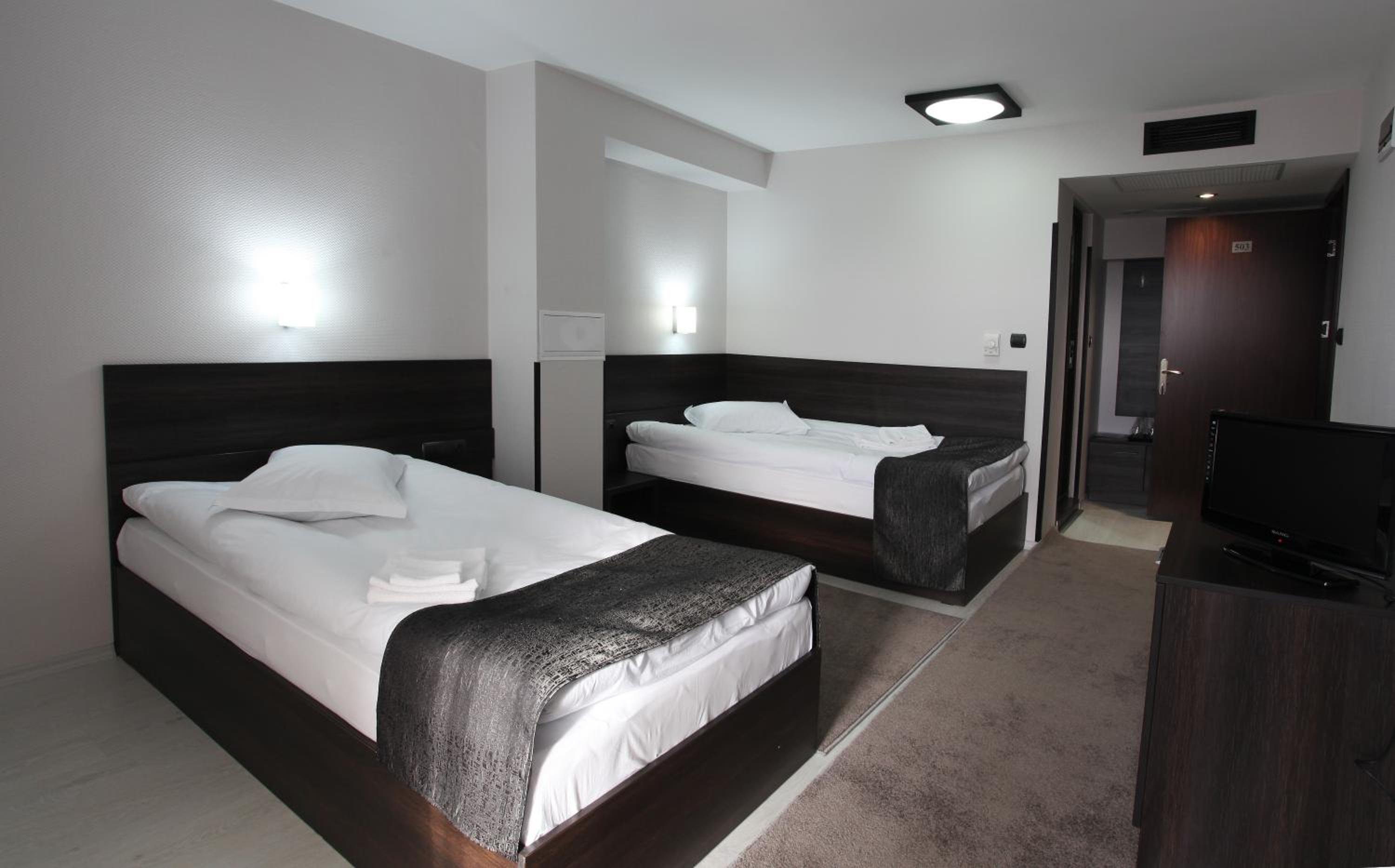 Economy Single Room