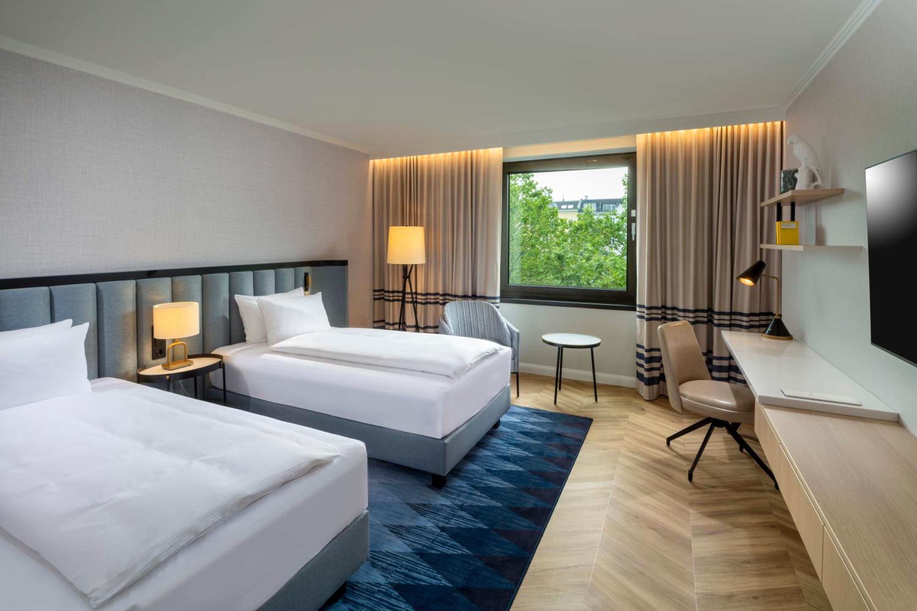 Twin Room with Park View