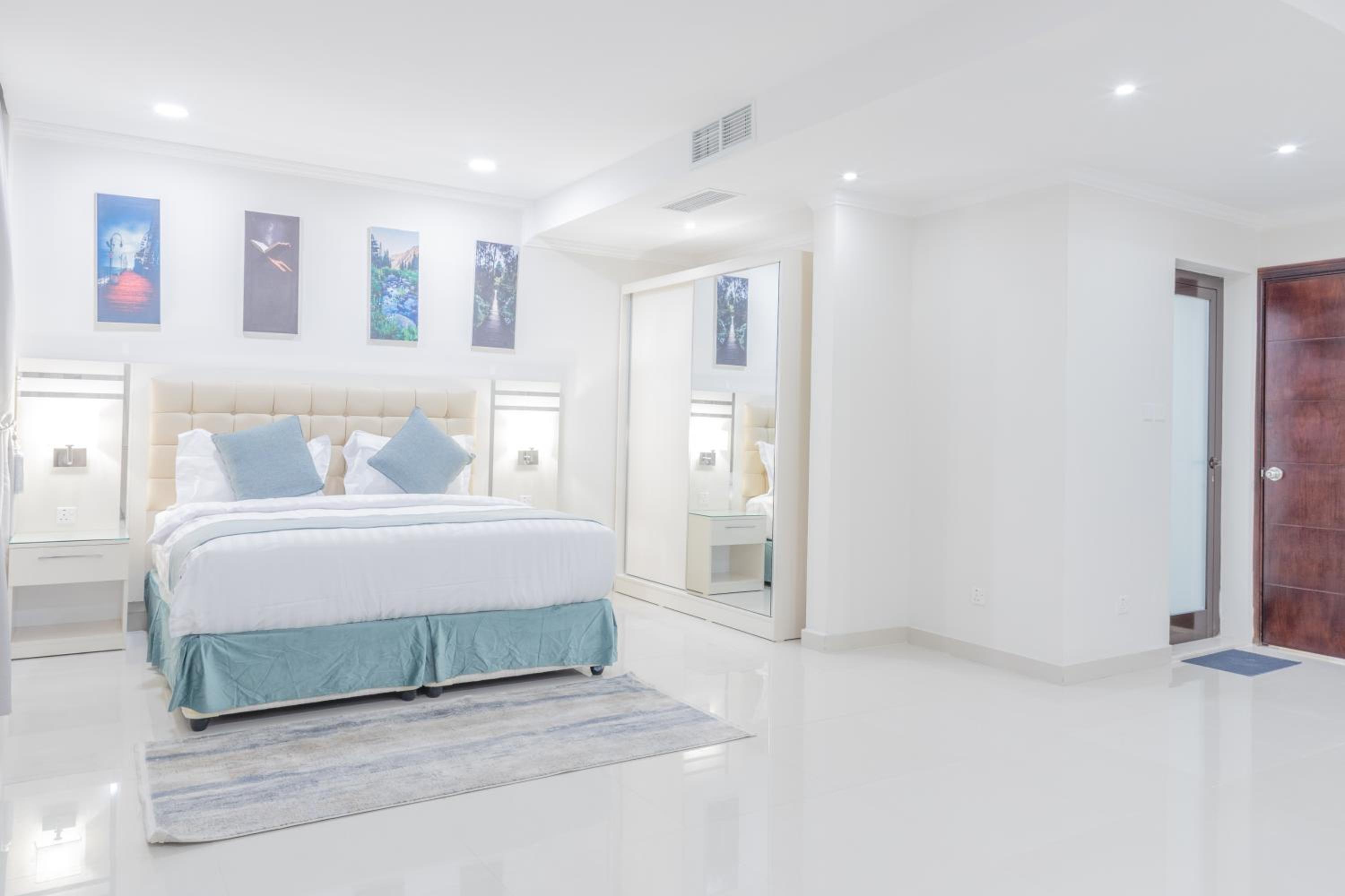 Two-Bedroom Apartment - Photo 10