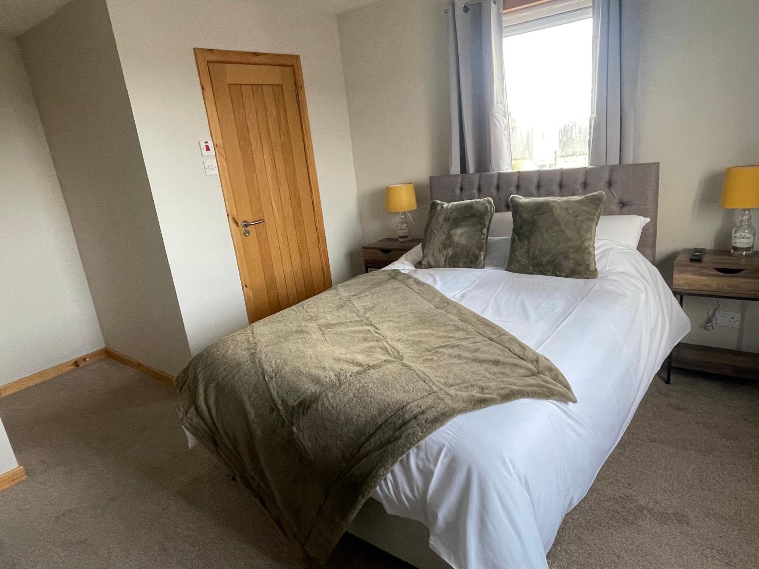 Double Room with Private Bathroom photo 2