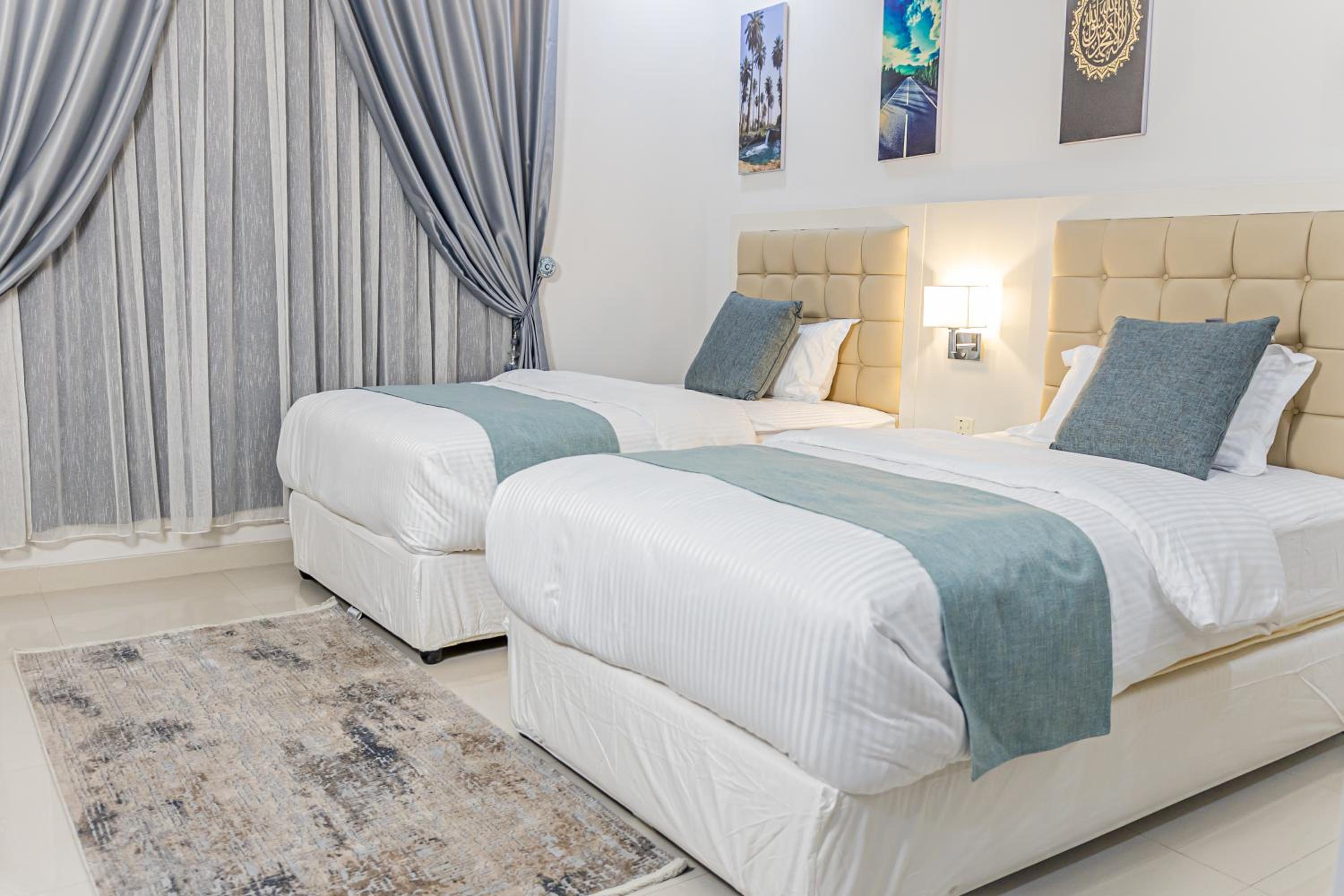Deluxe Quadruple Room photo 2