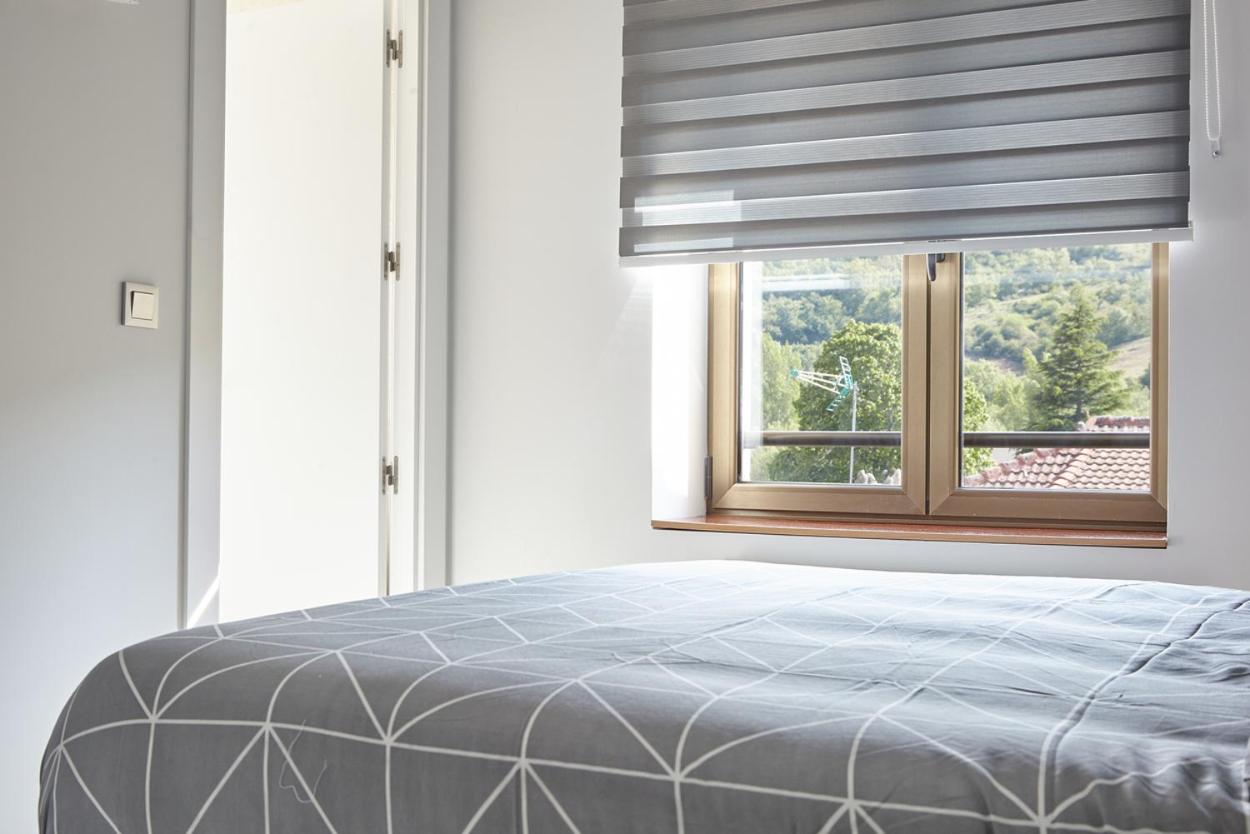 King Room with Mountain View photo 3
