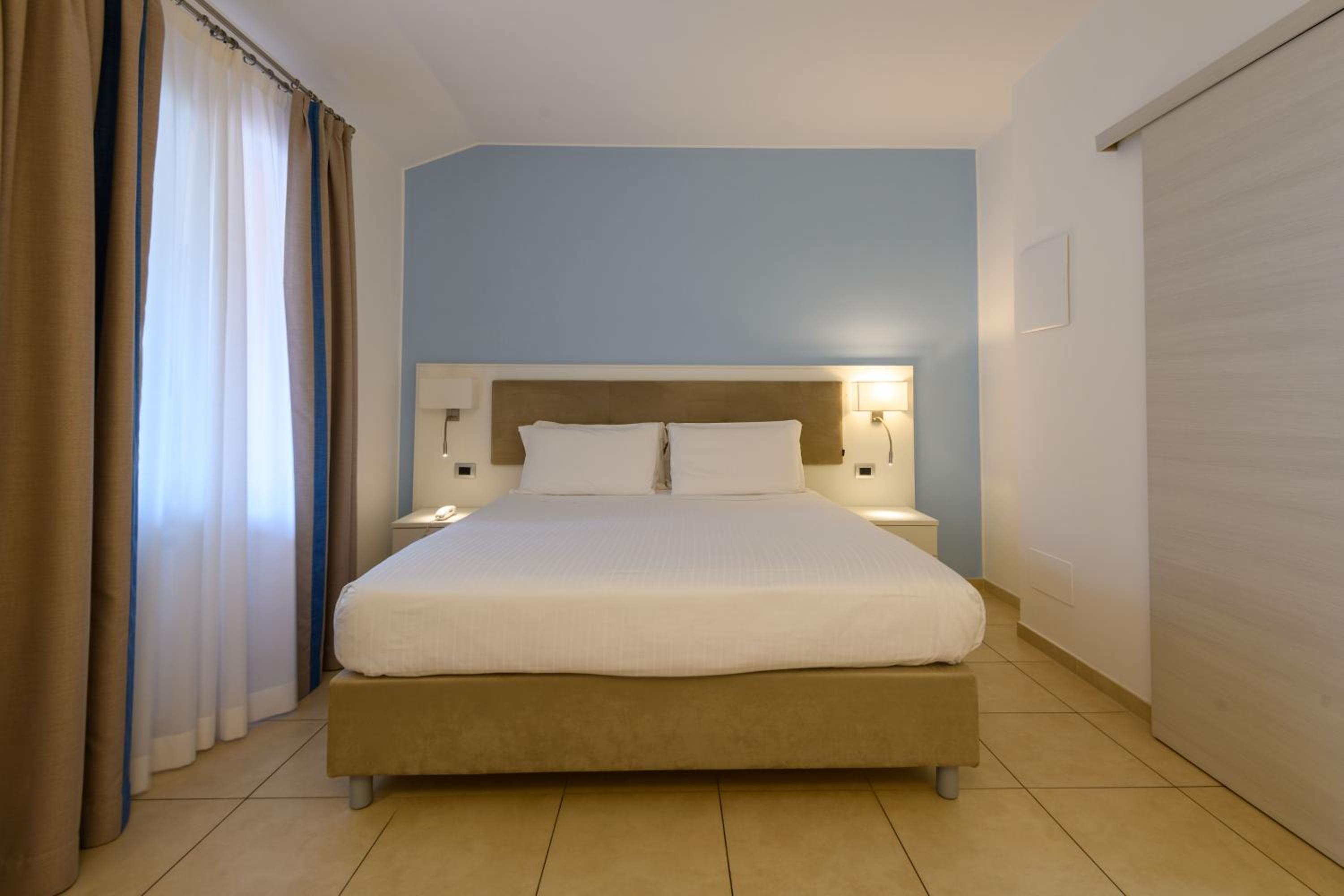 Budget Double Room - Annex photo 3