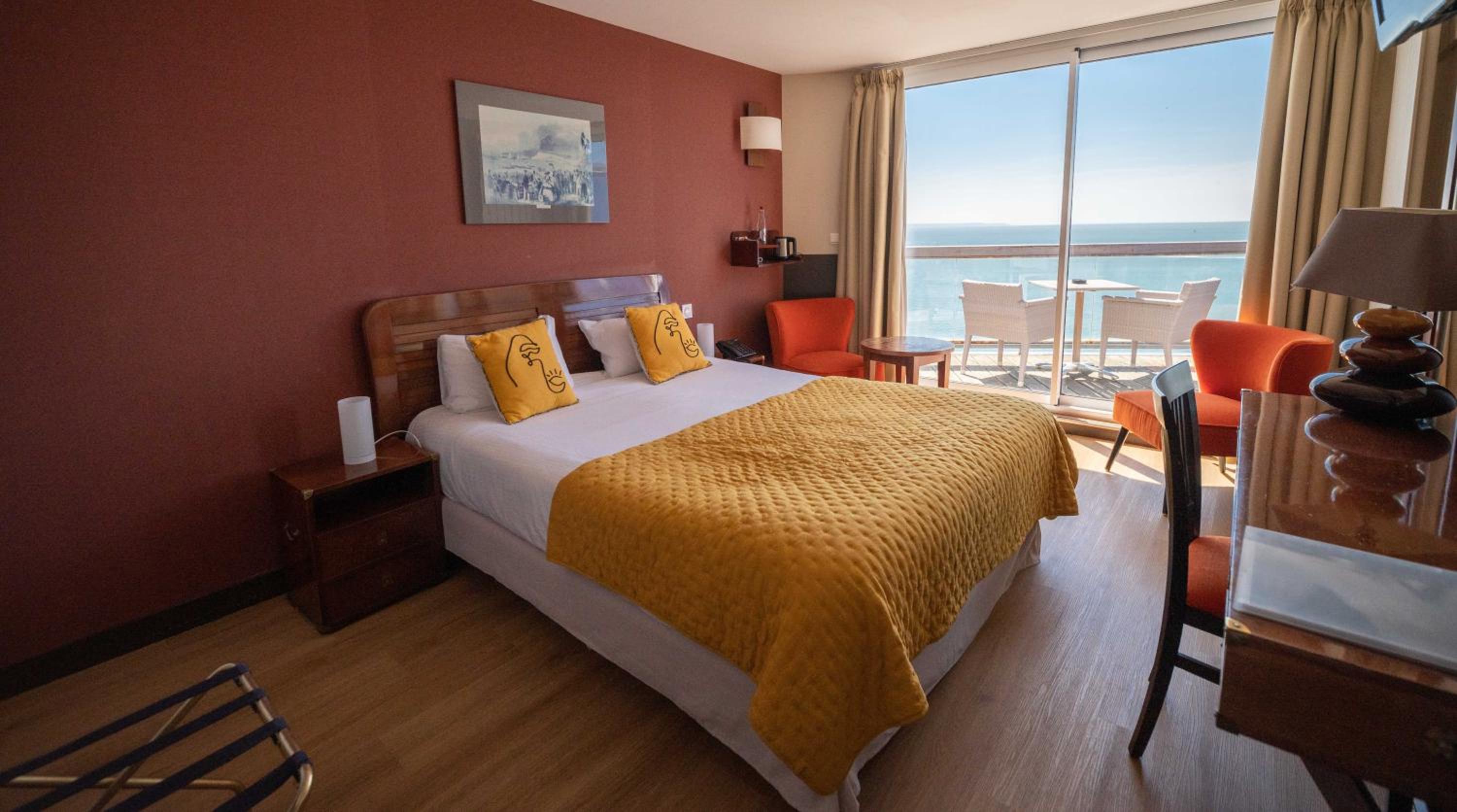 Comfort double Room with Balcony and Sea View - Photo 1