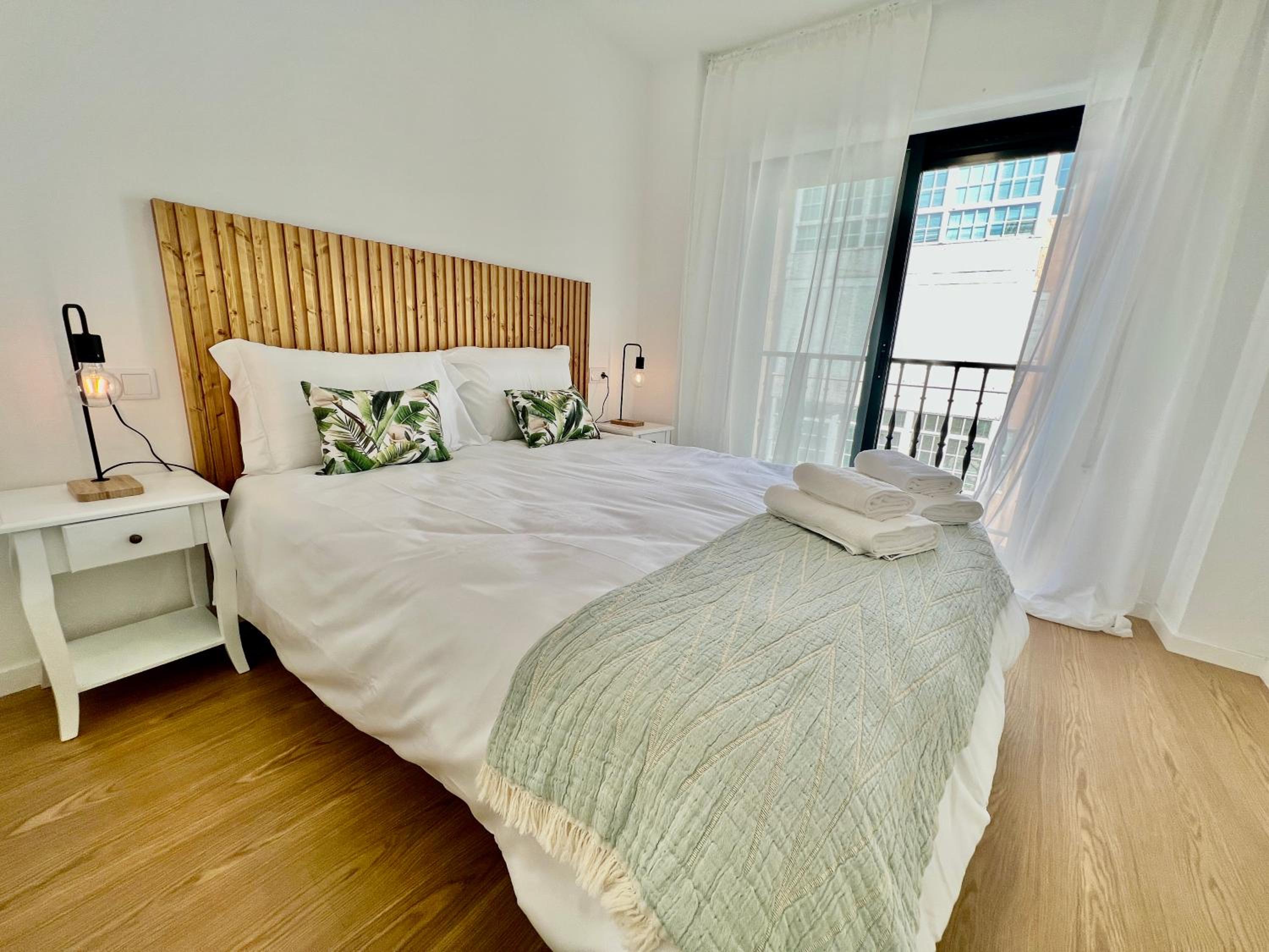 Apartamento con Balcón