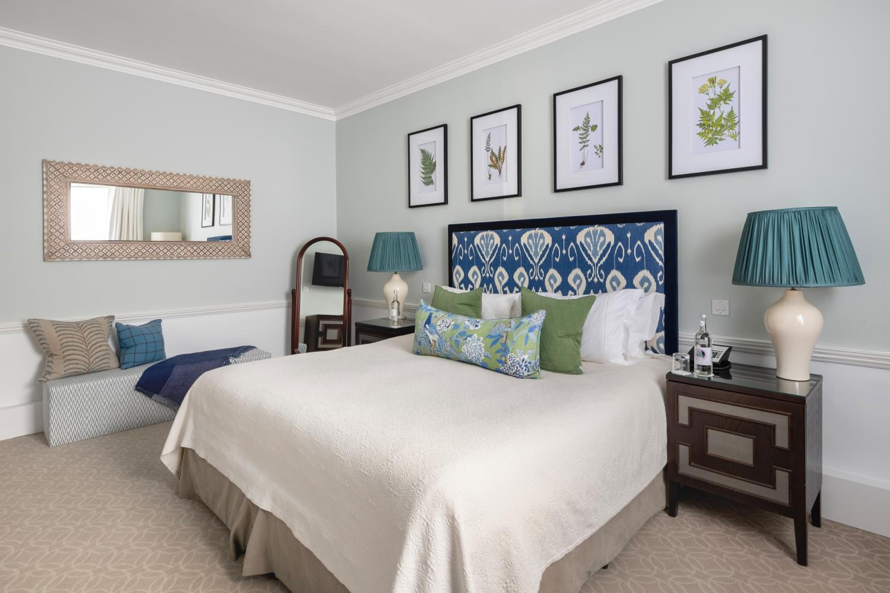 Deluxe Suite - Photo 2