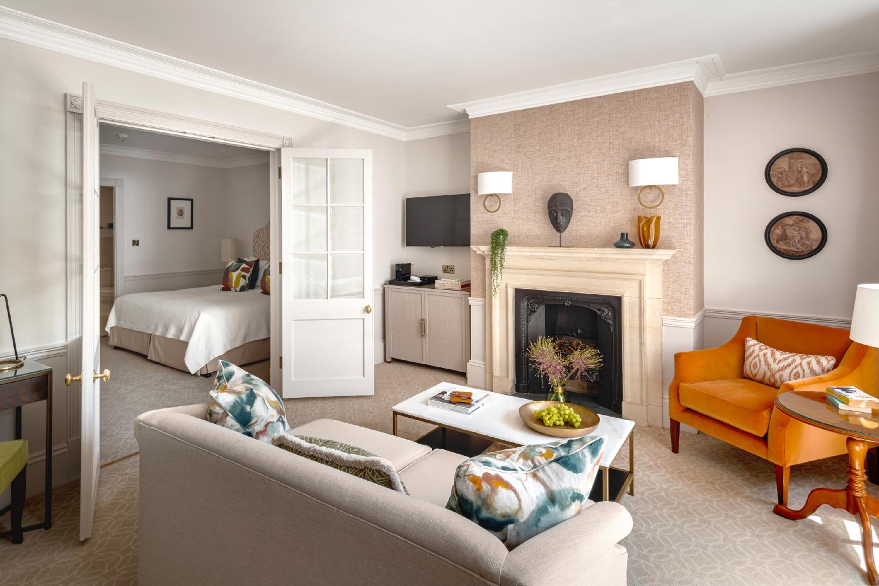 Deluxe Suite - Photo 1