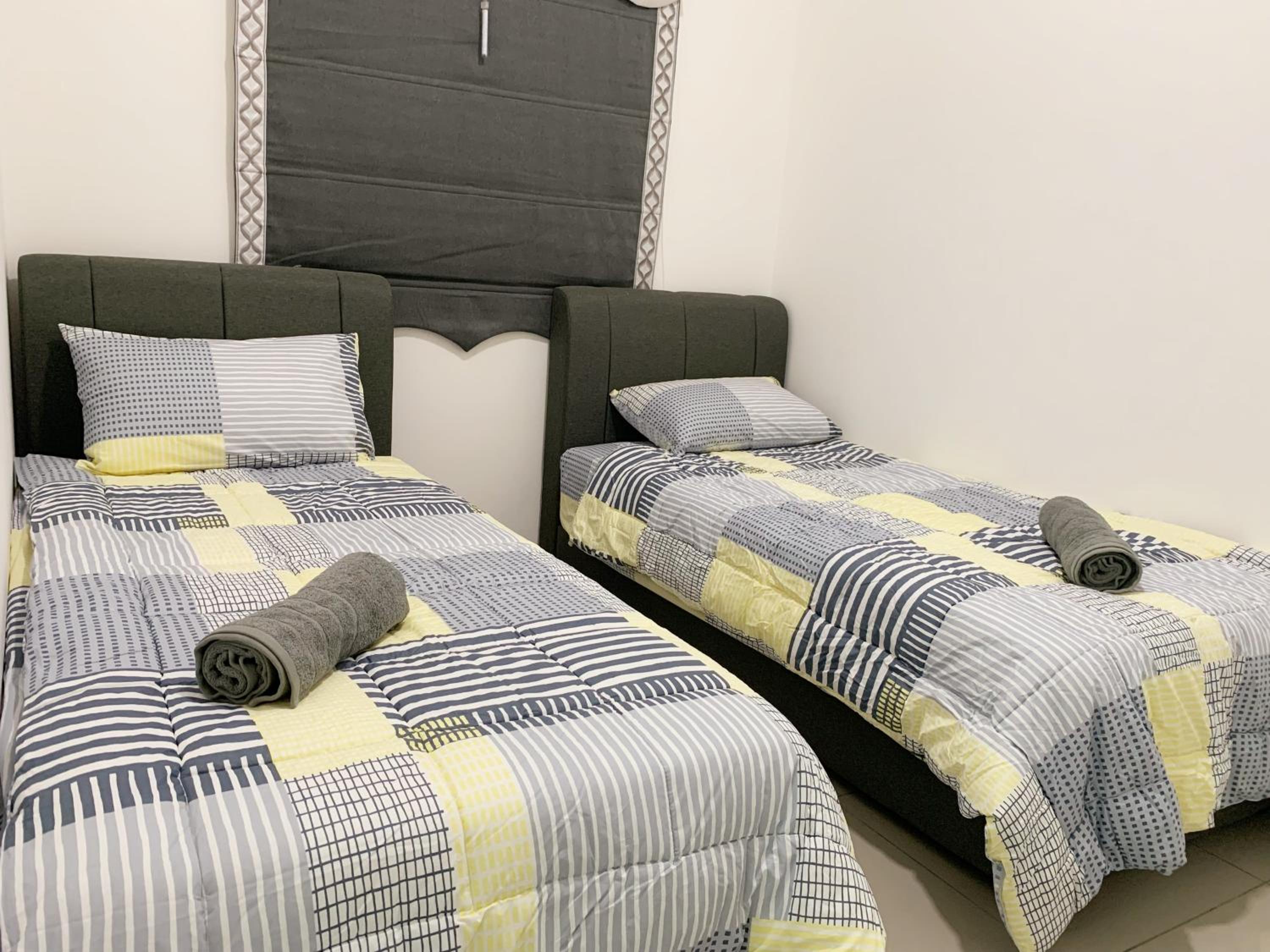 Two-Bedroom Apartment - Photo 22