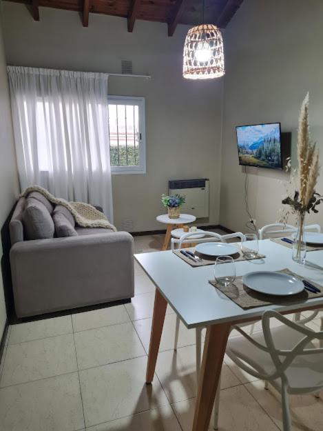 One-Bedroom Apartment with Balcony photo 2