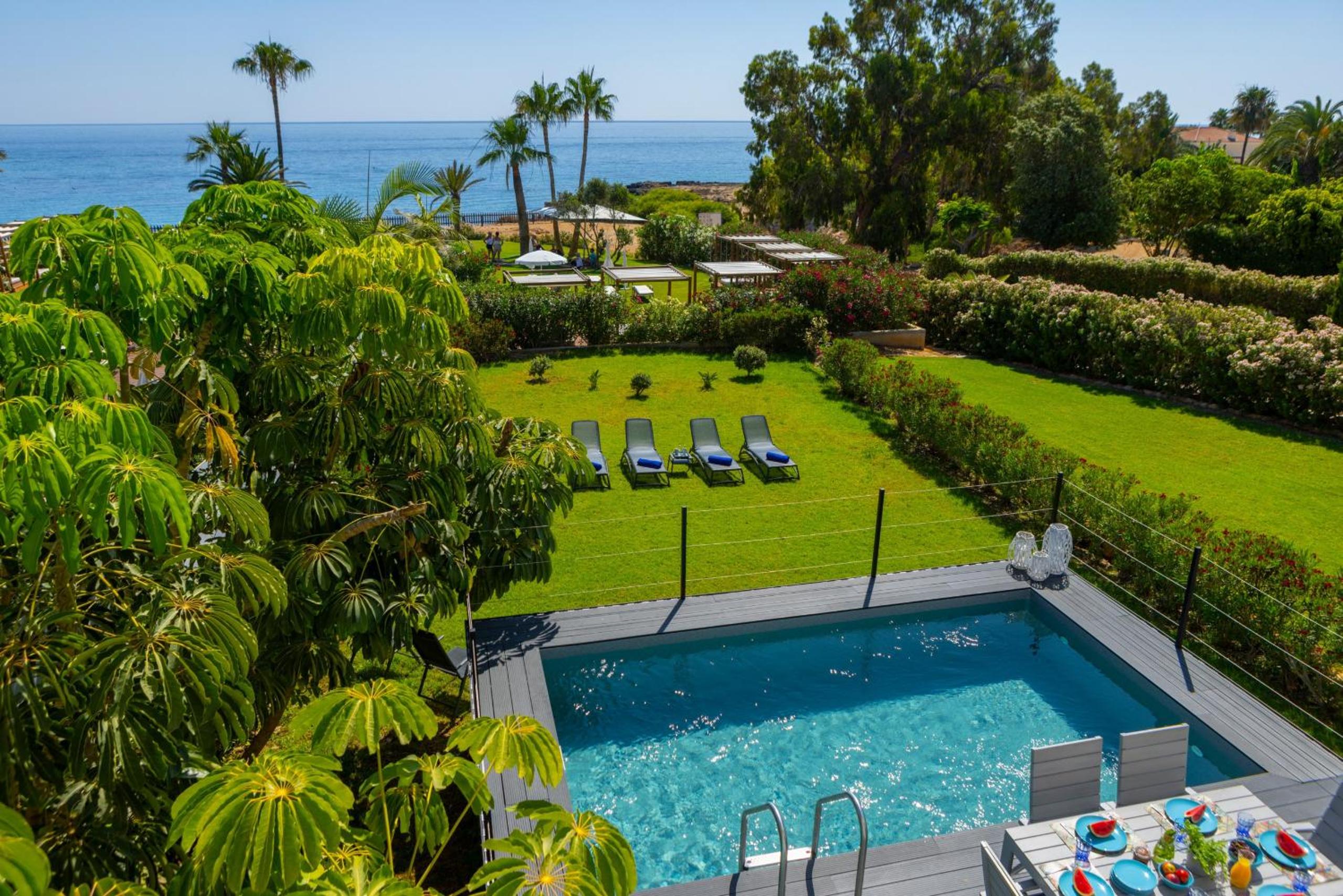 Villa with Private Pool