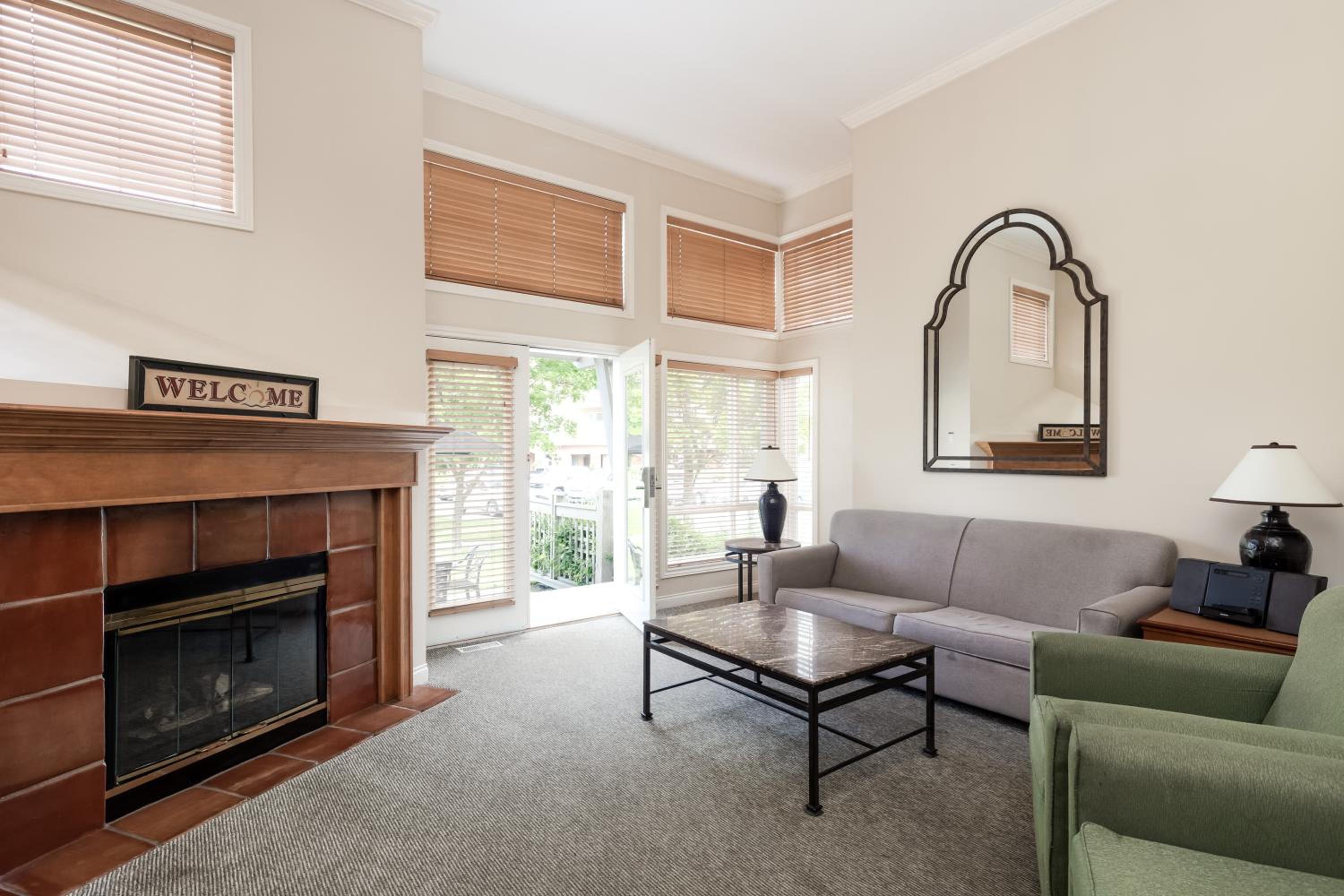Two-Bedroom Villa, Gardenside photo 1