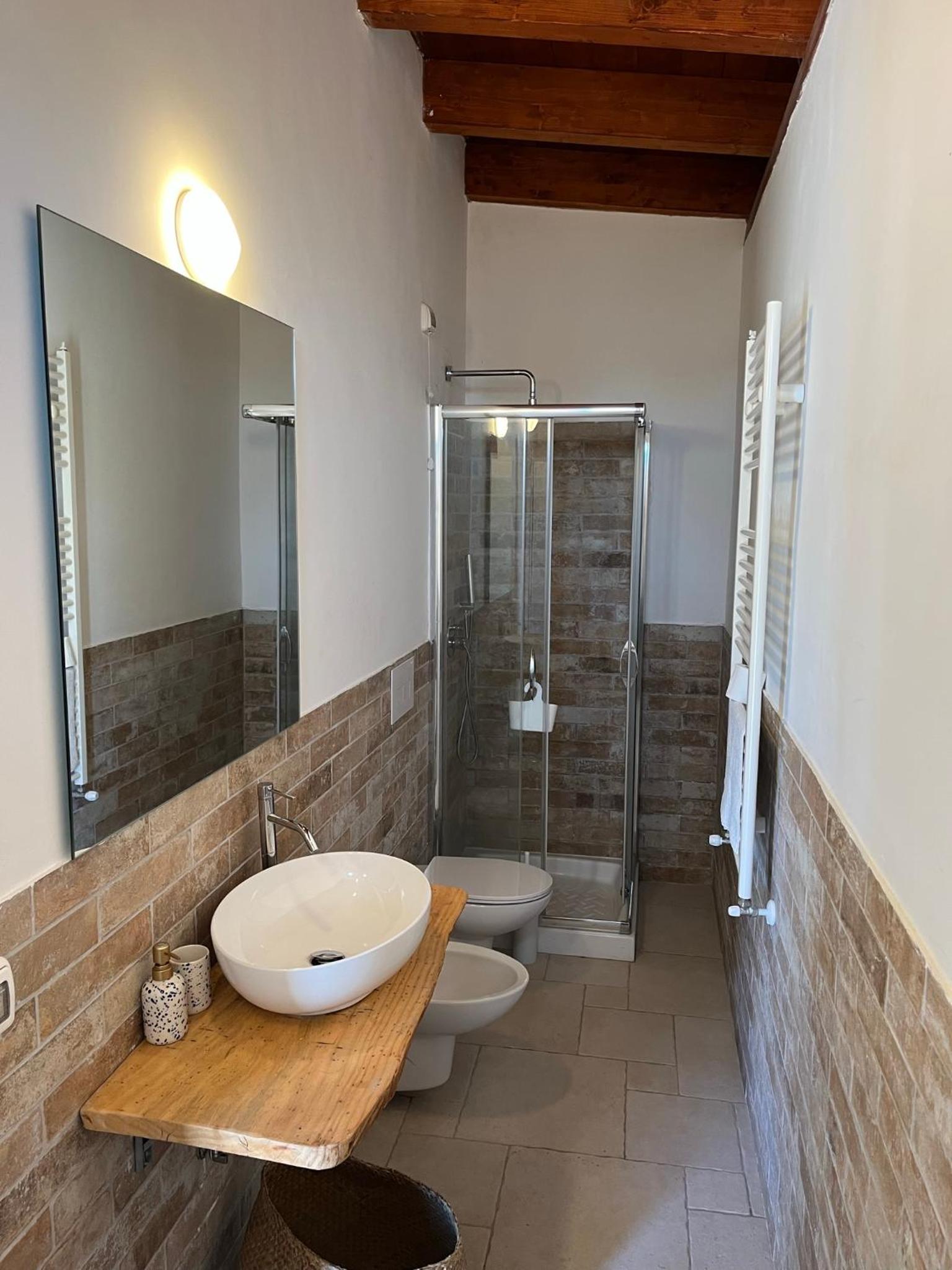 Triple Room with Private Bathroom photo 3