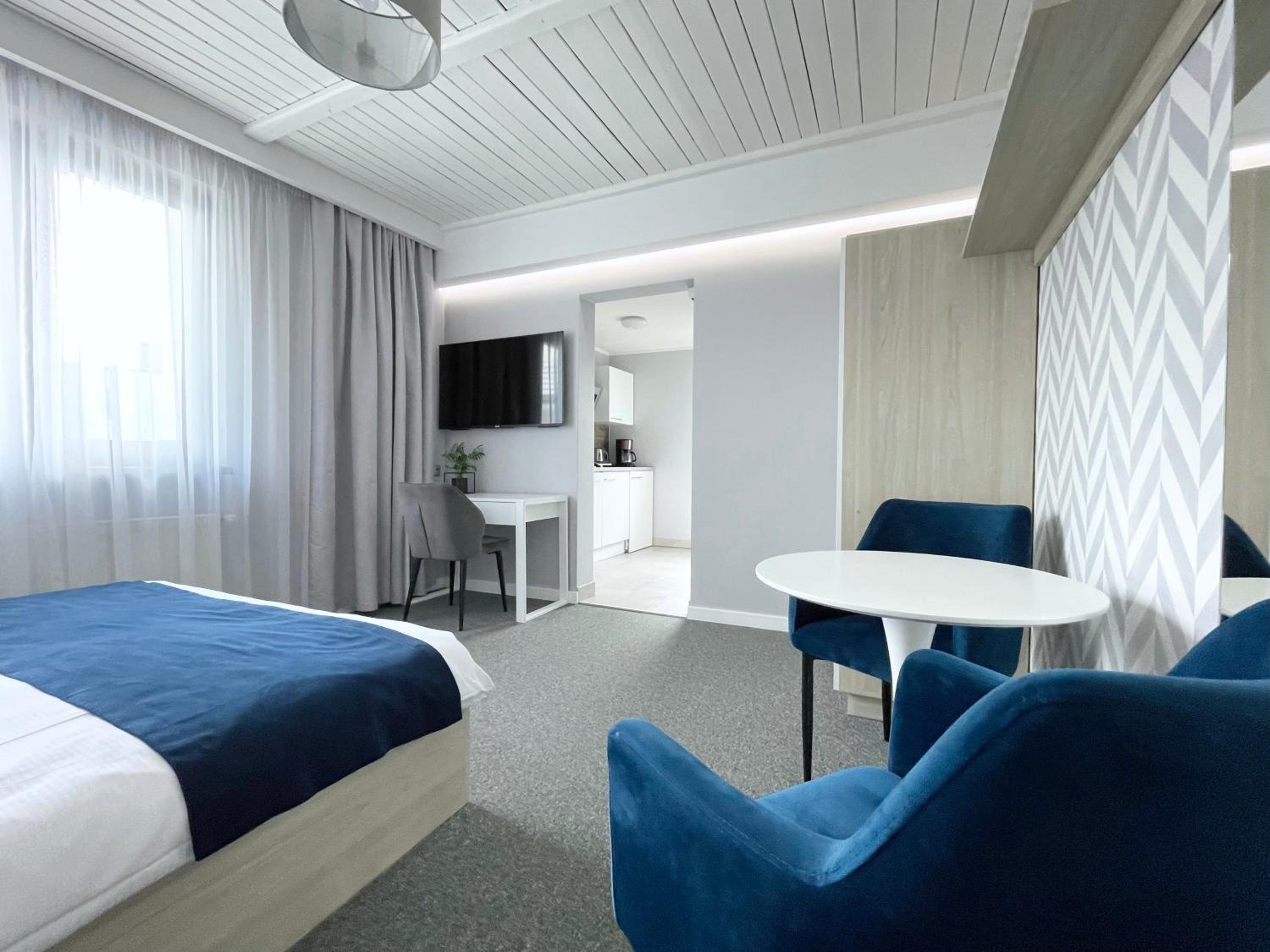 Deluxe Double Room with Kitchenette photo 1
