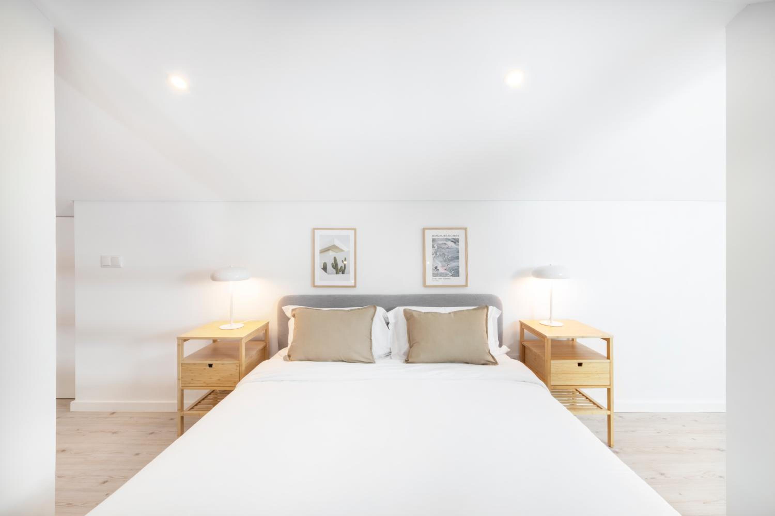 Duplex Suite - Photo 11
