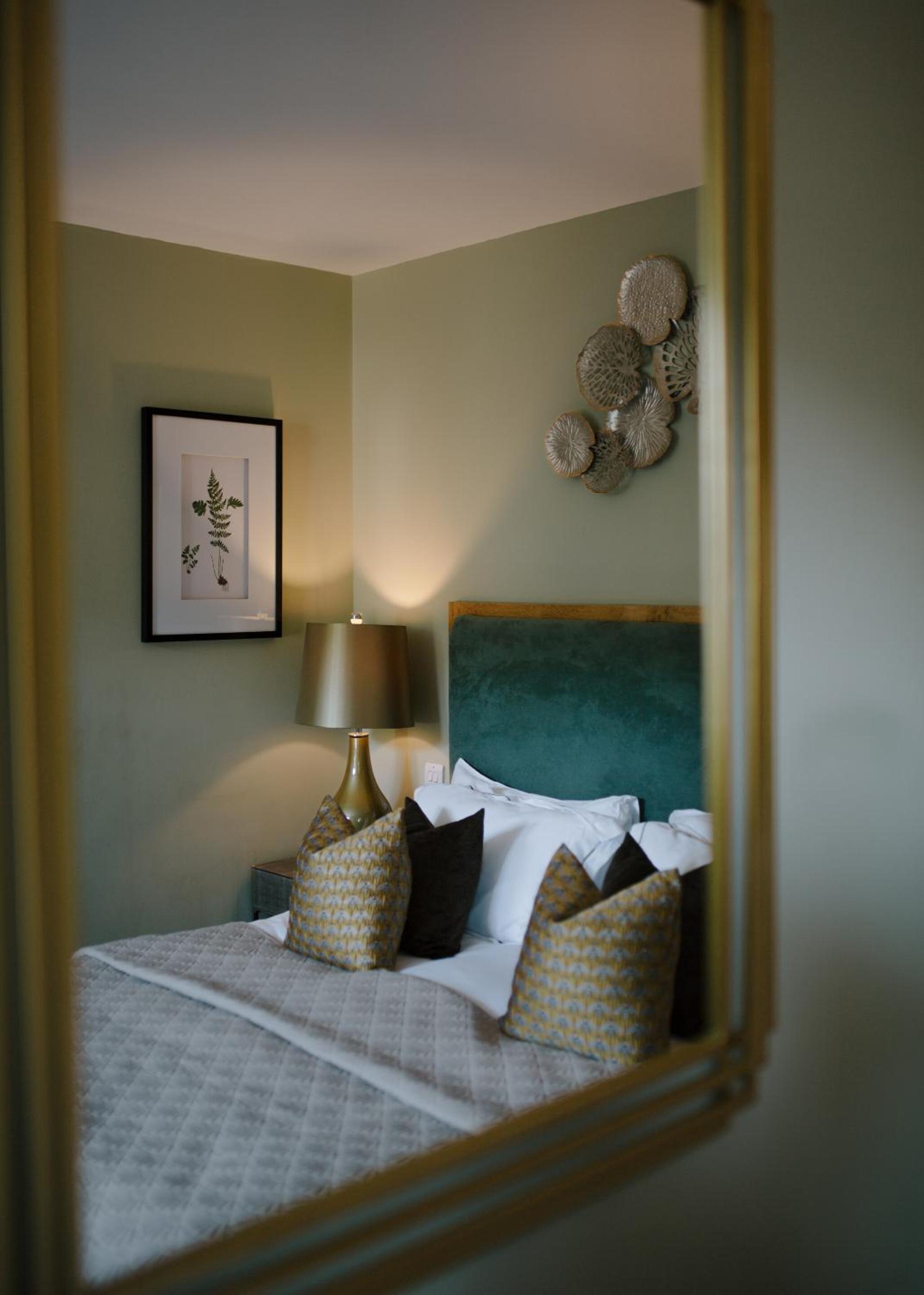 Standard King Room - Photo 2