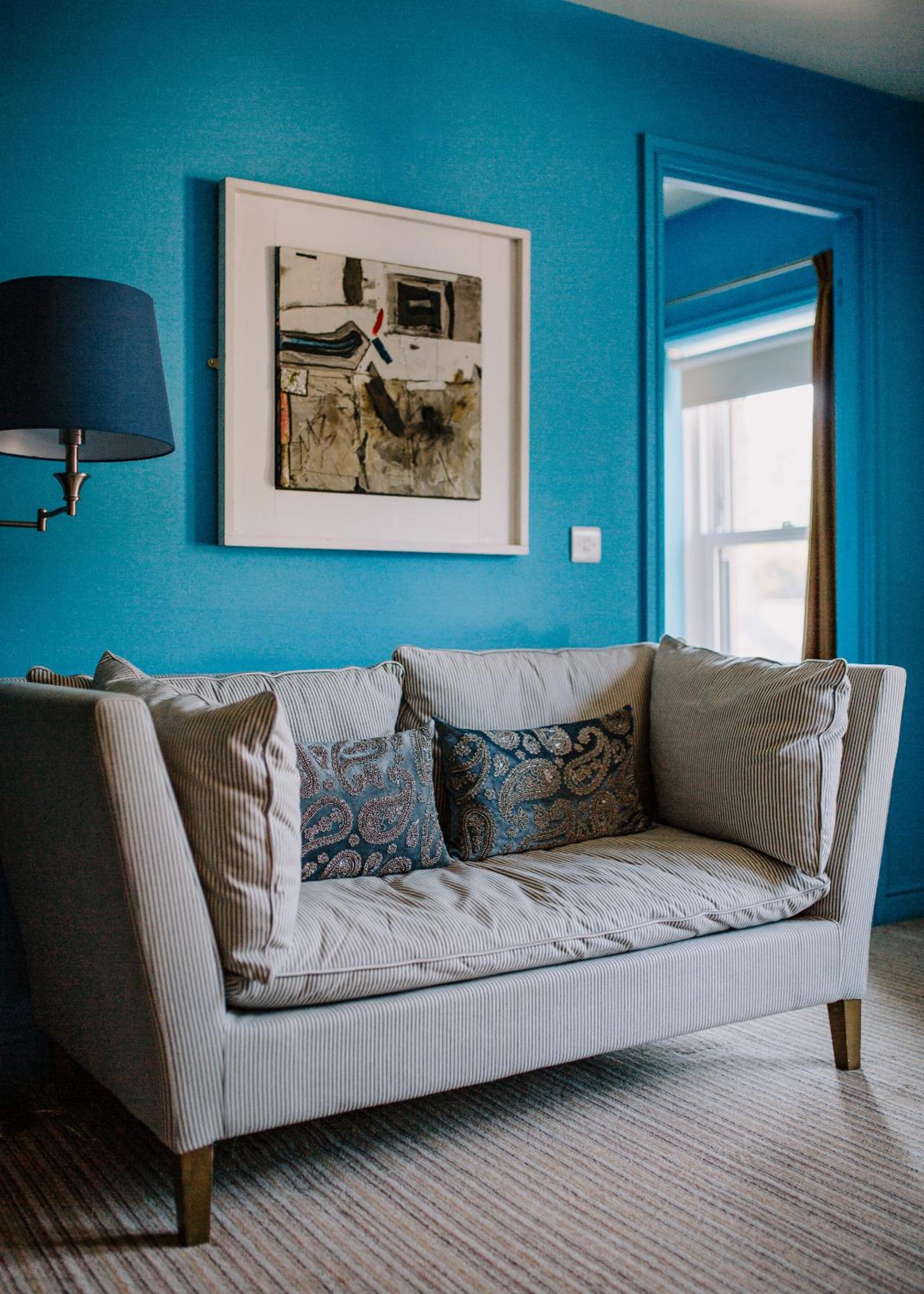 Superior King Room - Photo 7