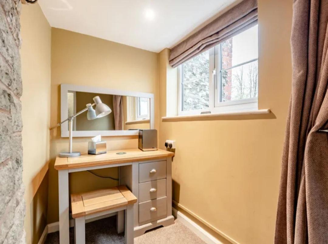 Double Room with Private Bathroom photo 3