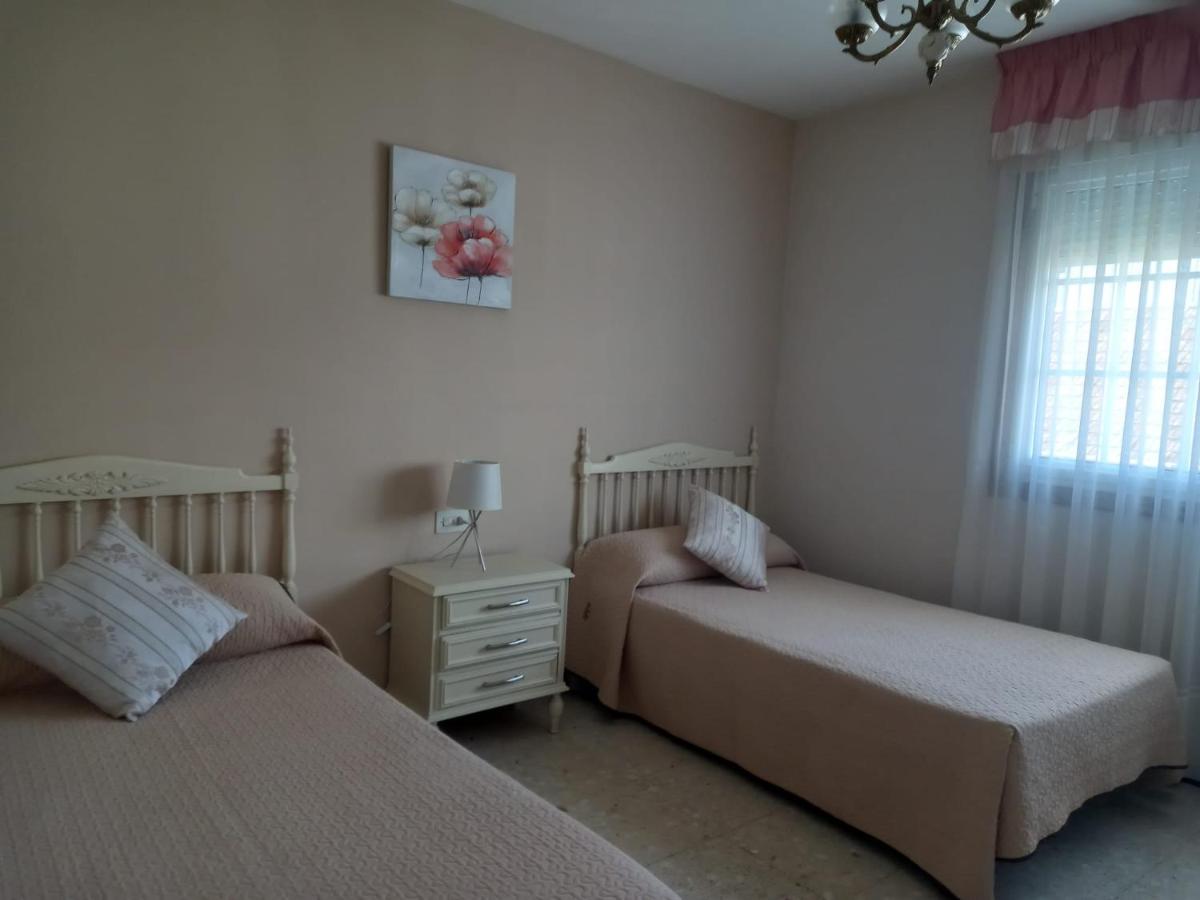 Standard Double Room with Shared Bathroom photo 2