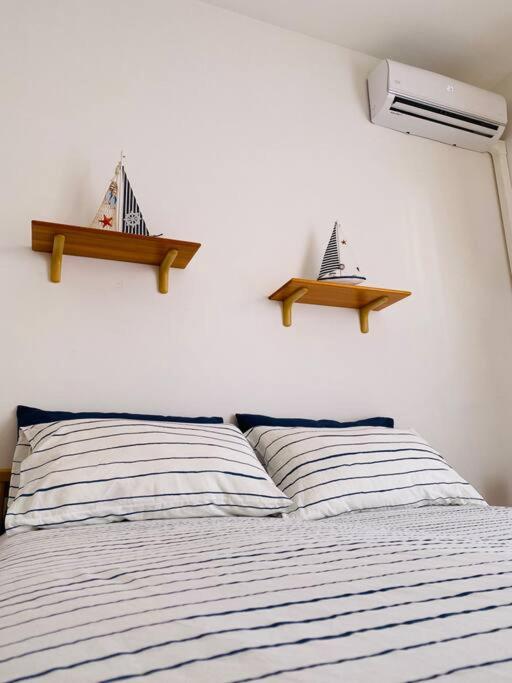 One-Bedroom House photo 3