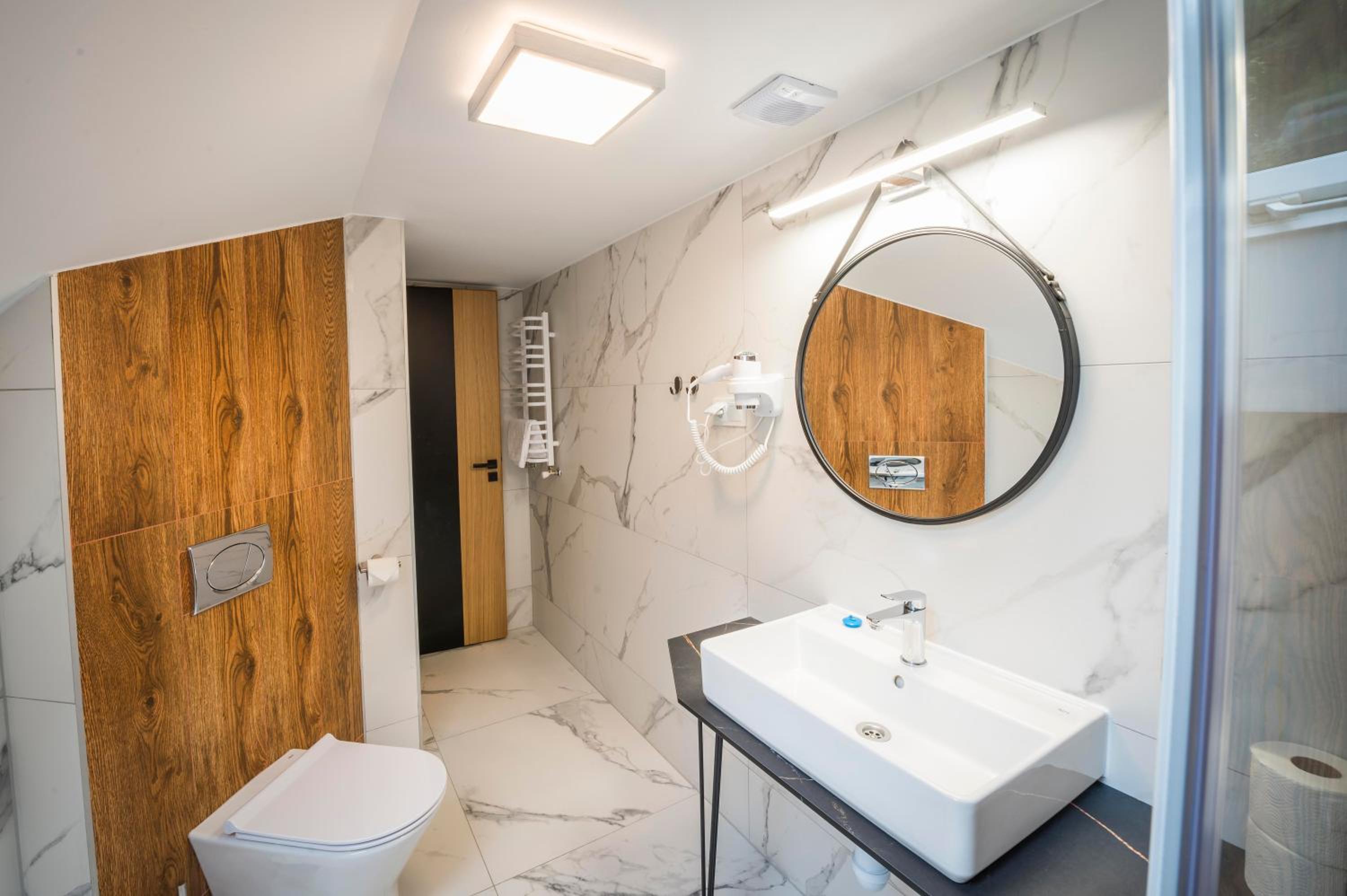 Premium Quadruple Room - Photo 6
