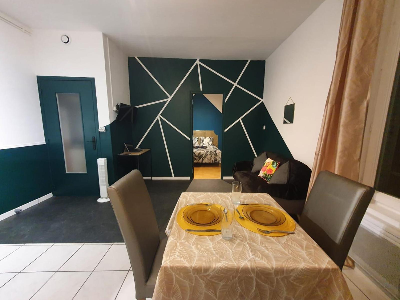 Standard Apartment - Photo 11