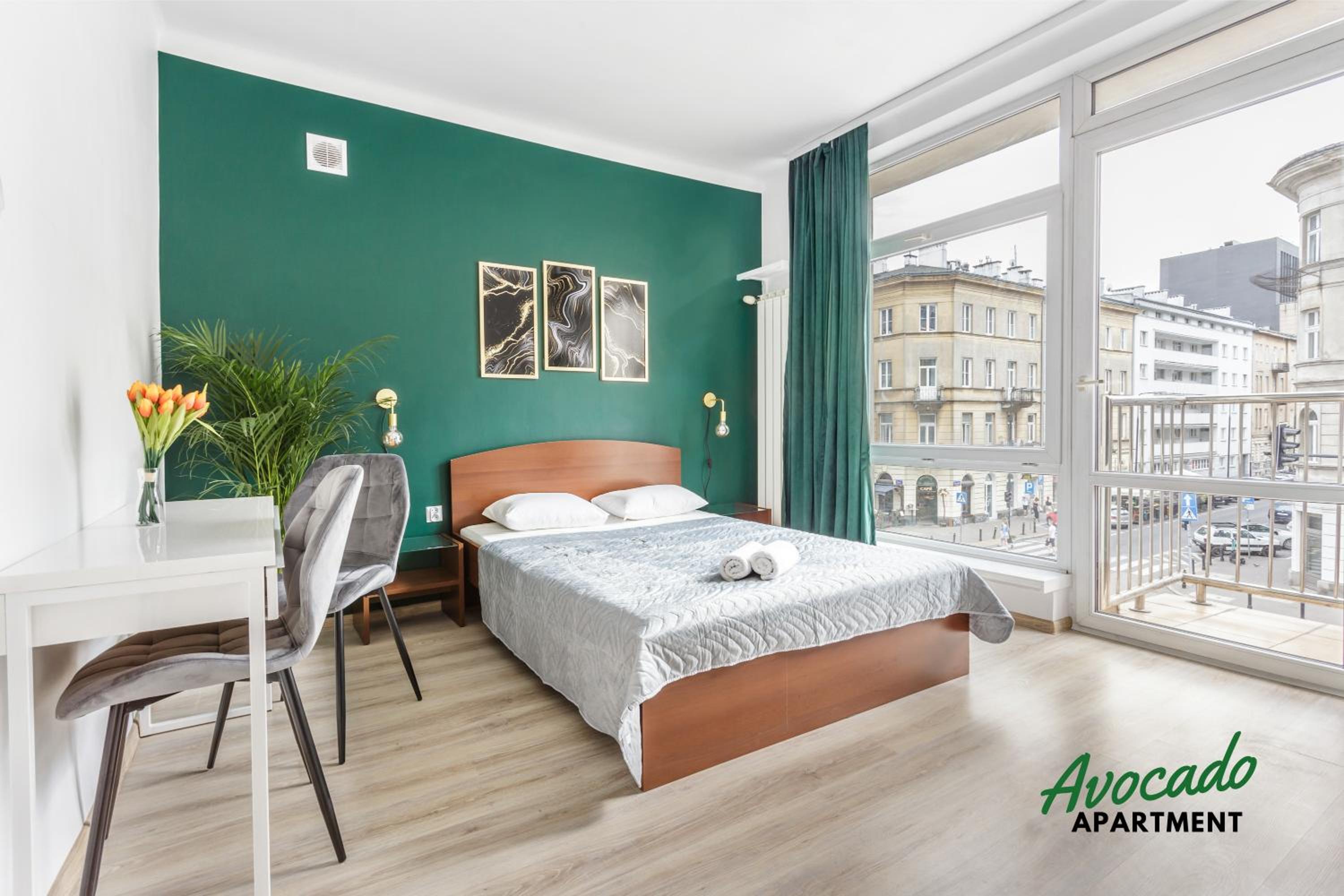 Apartment with Balcony
