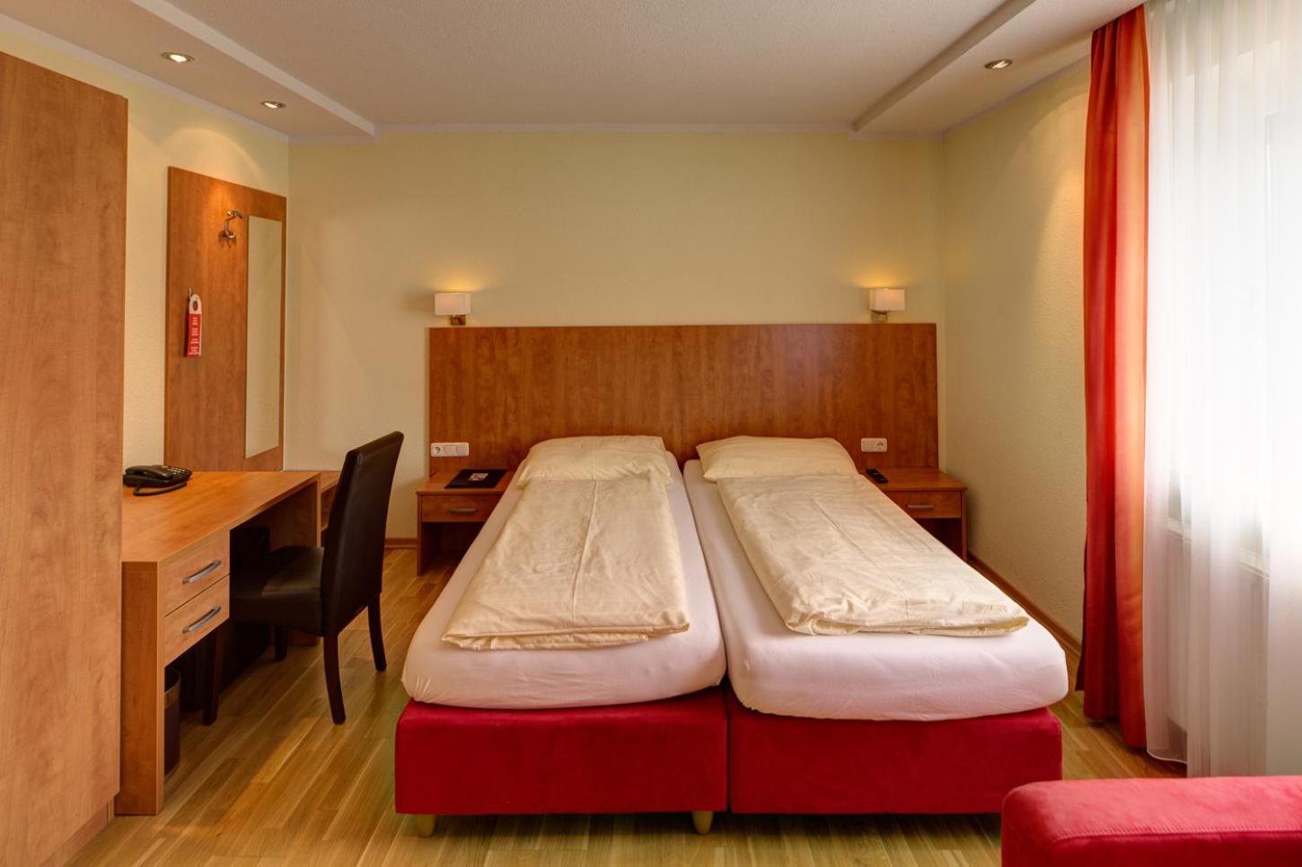 Economy Double Room photo 1