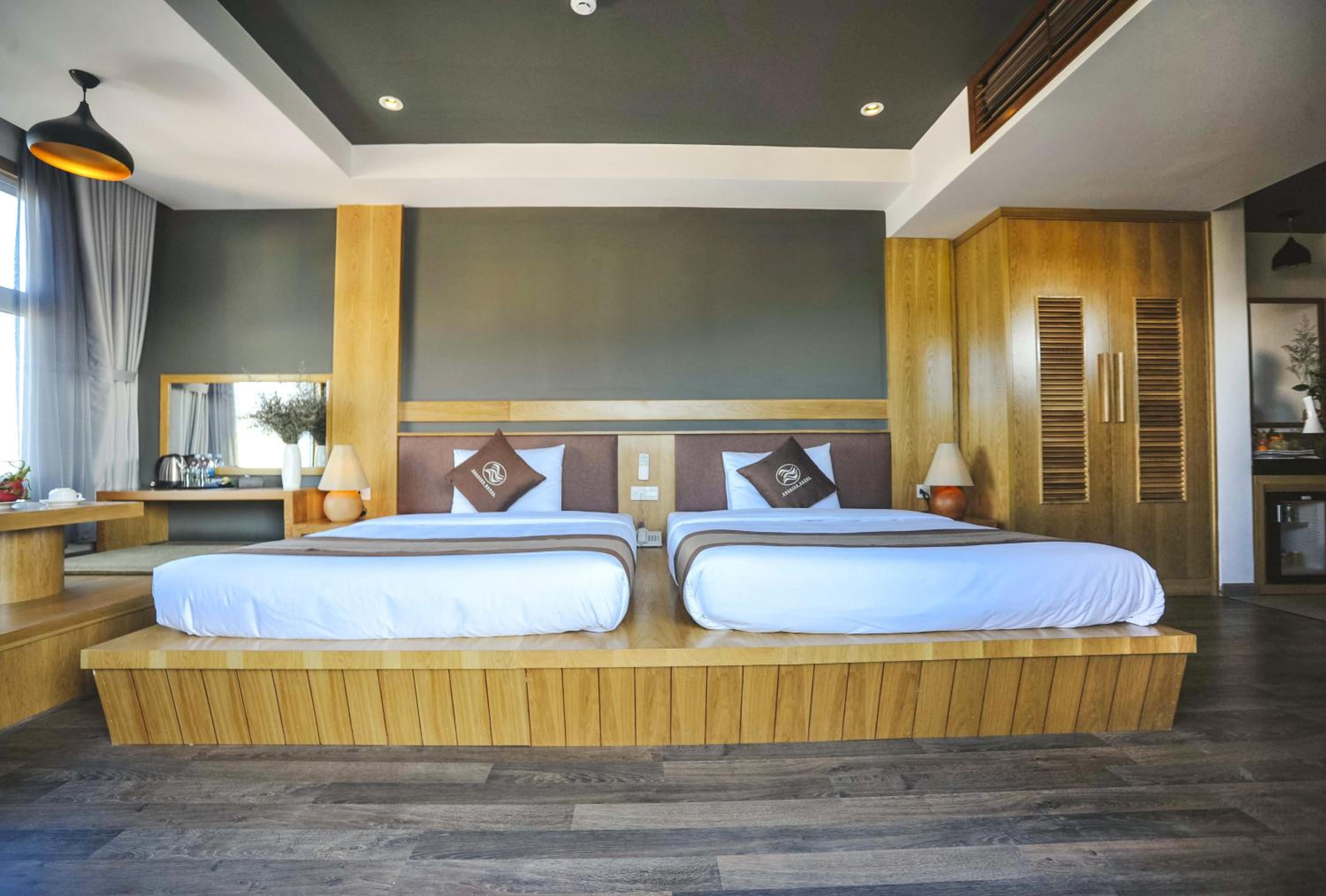 Suite with Balcony