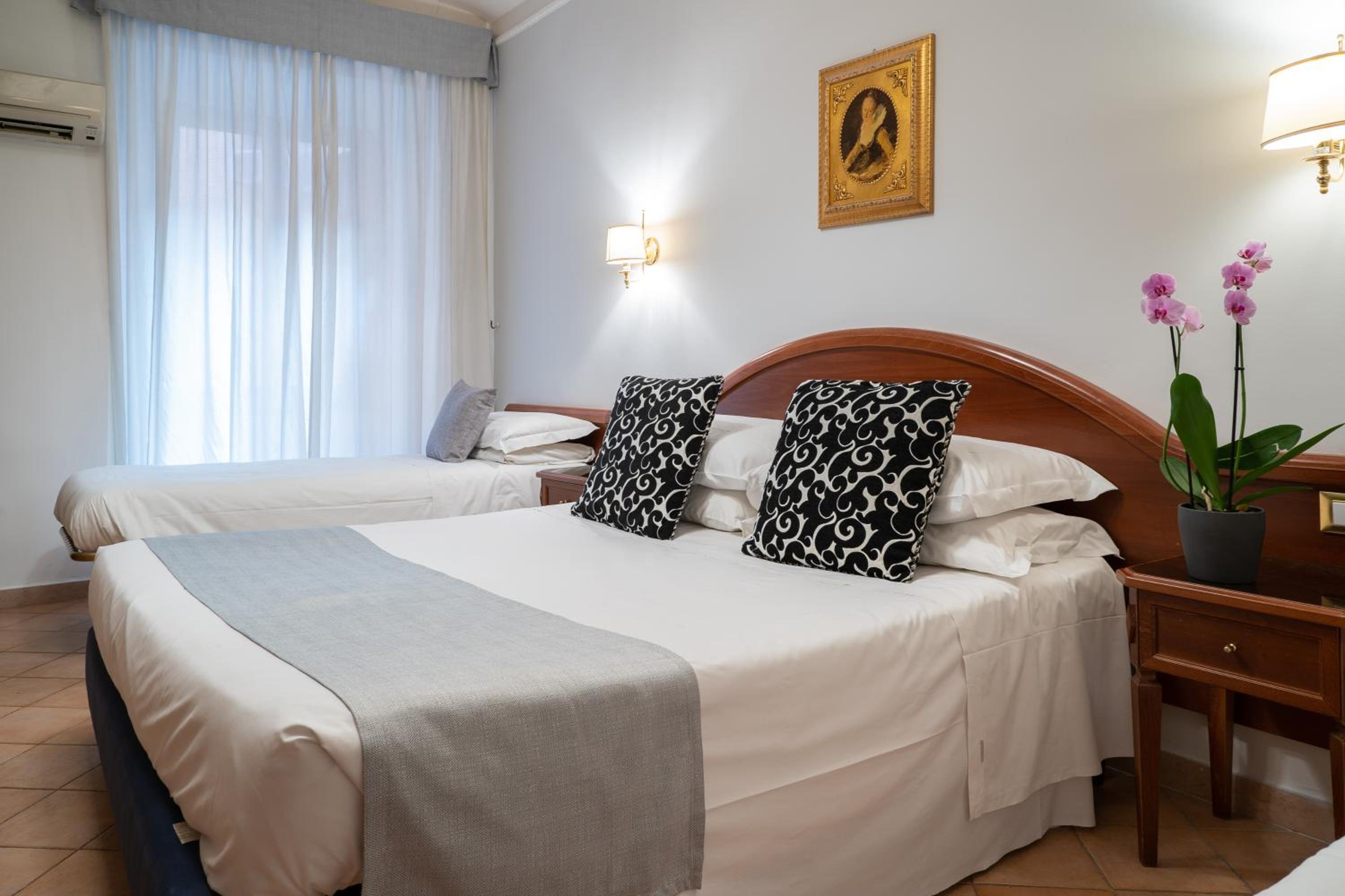 Quadruple Room photo 2
