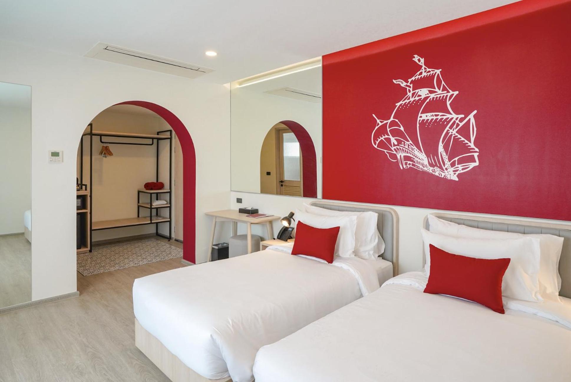 Superior Twin Room - Photo 1