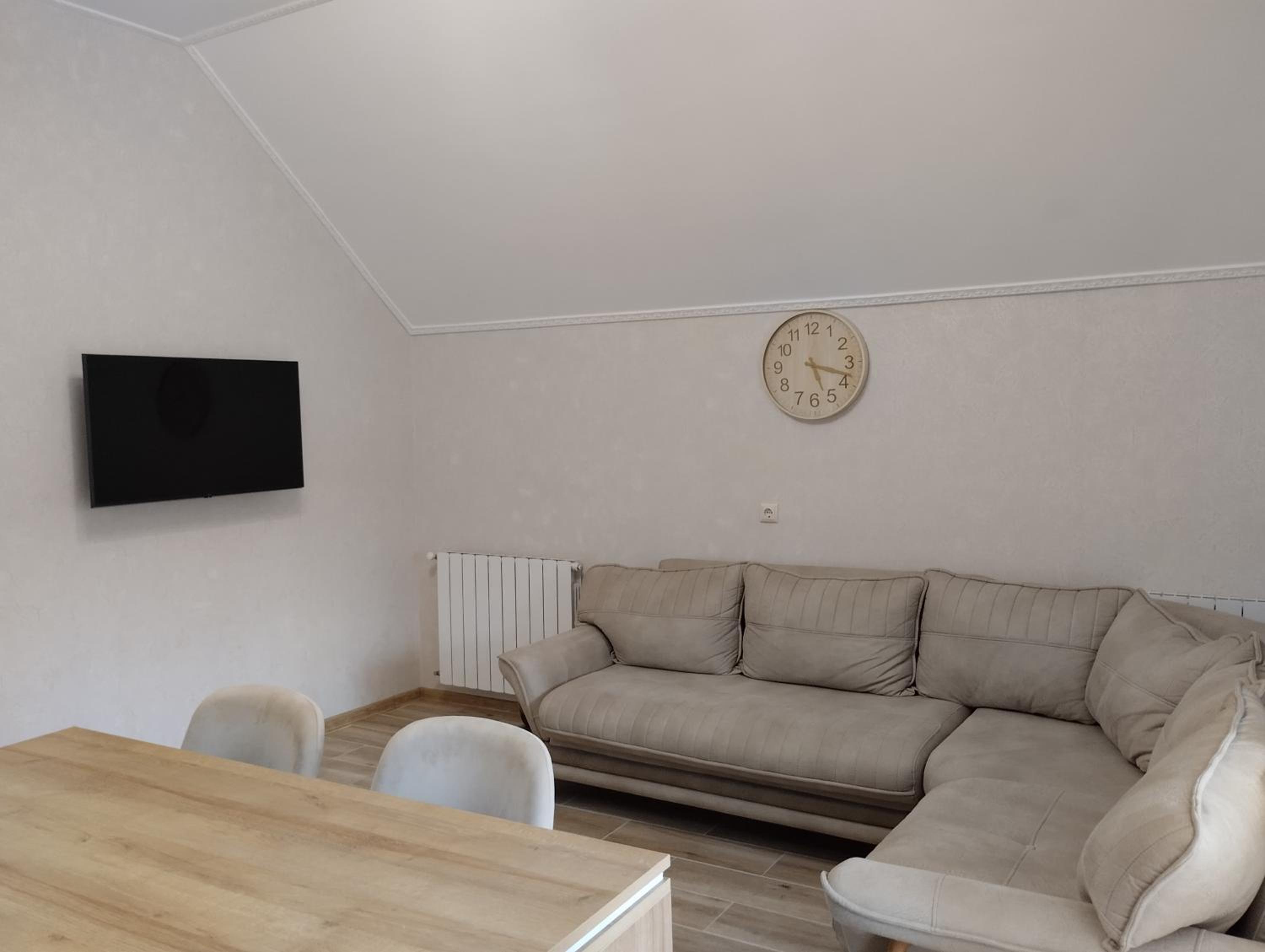 Family Room photo 1
