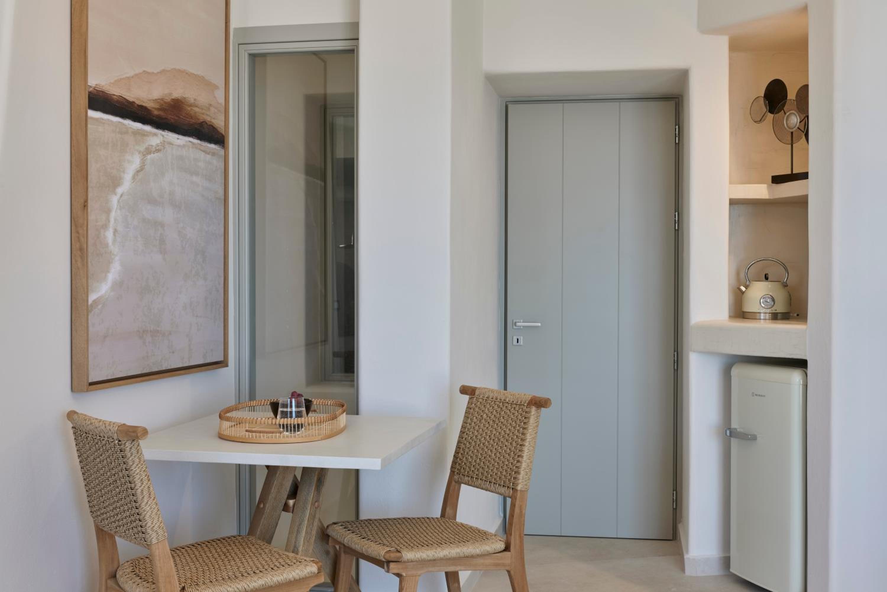 Family Suite Sea View with Private Pool - Photo 10