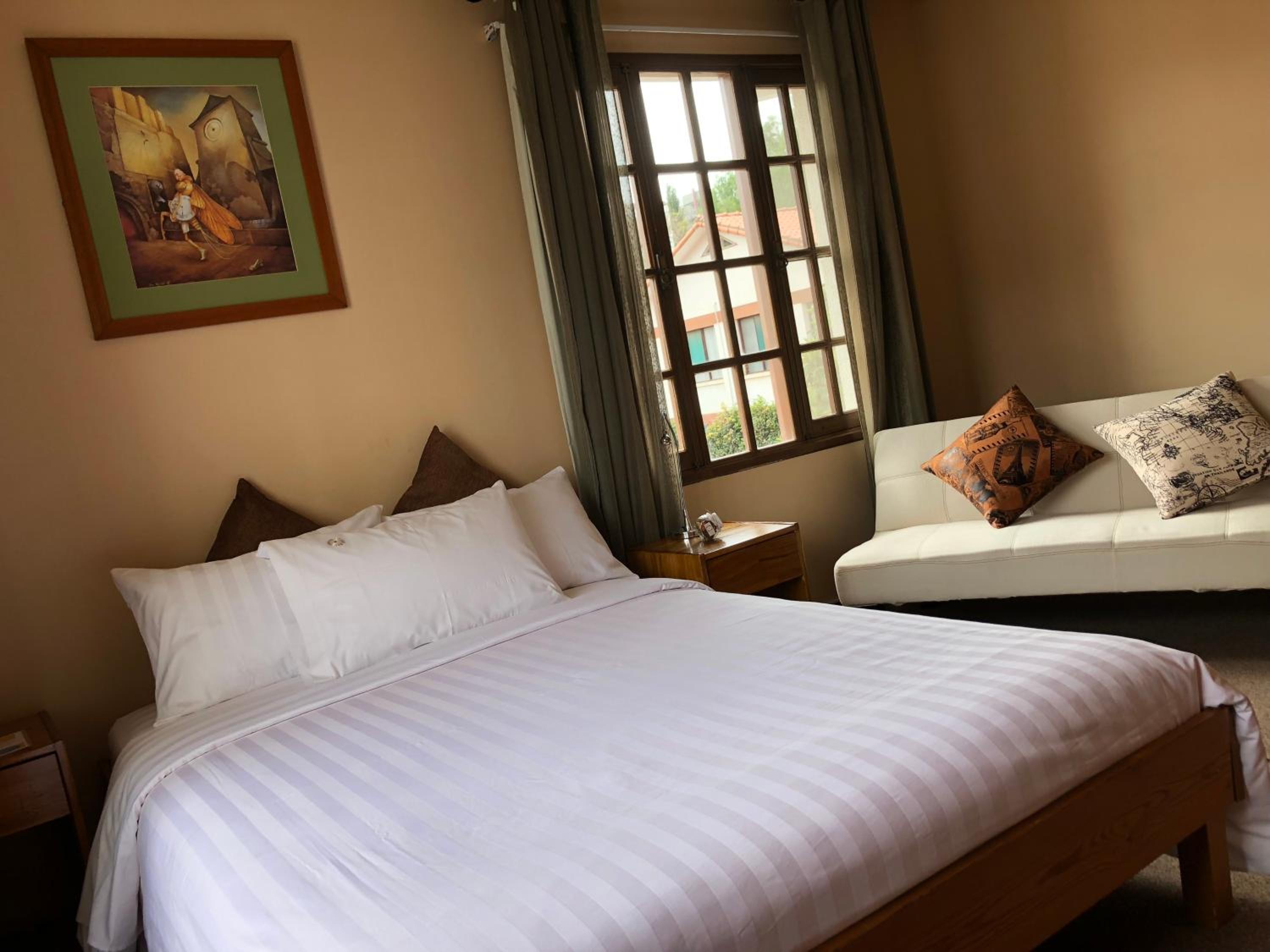 Comfort Triple Room with Shower photo 2