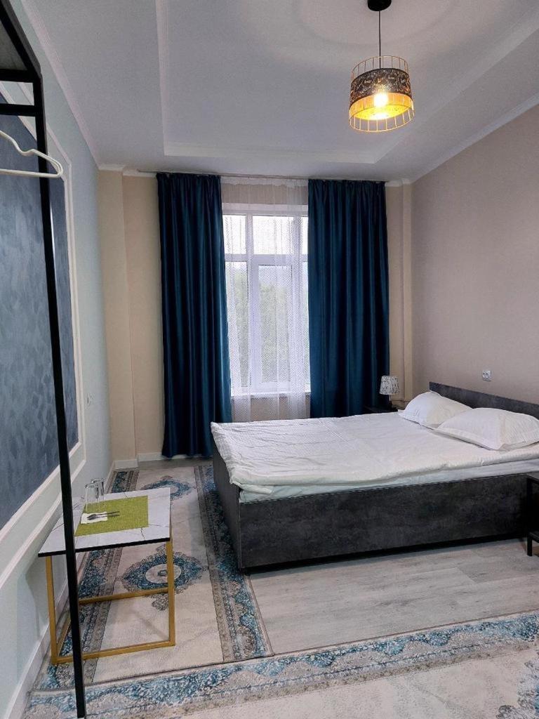 Deluxe Double Room (2 Adults + 1 Child) photo 1