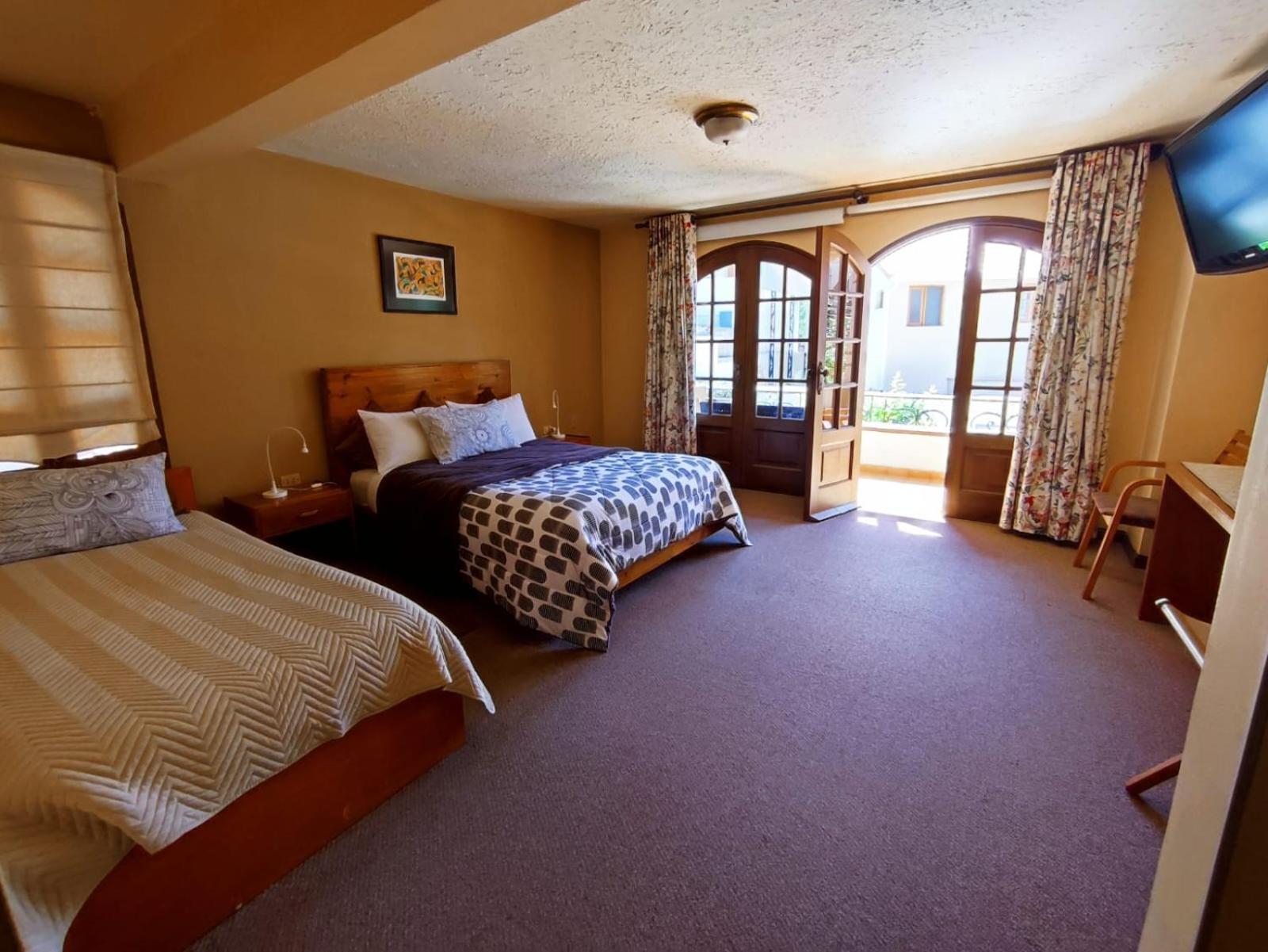 Suite with Balcony photo 2
