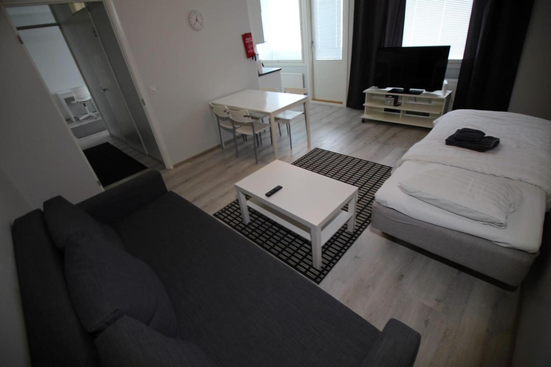 One-Bedroom Apartment photo 2