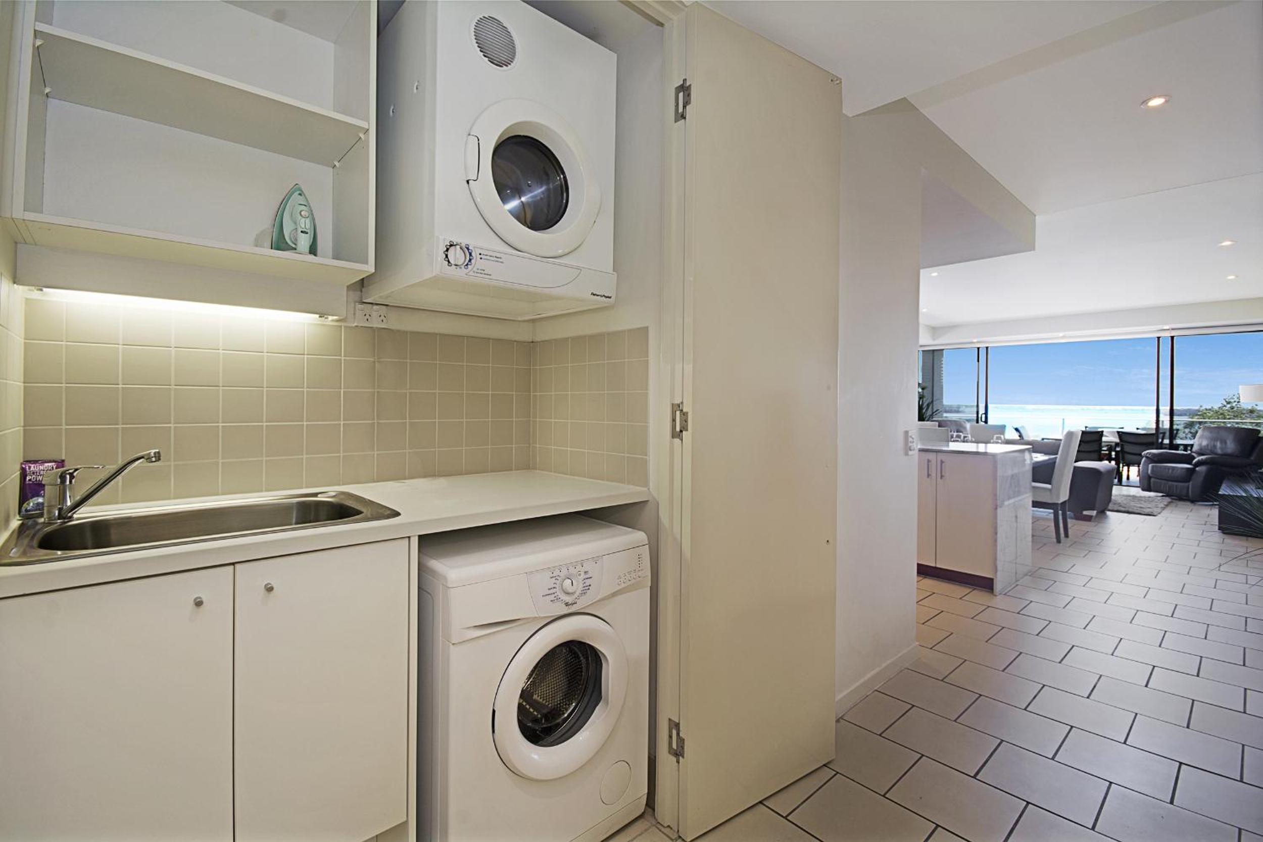 Two-Bedroom Apartment with Ocean View photo 3