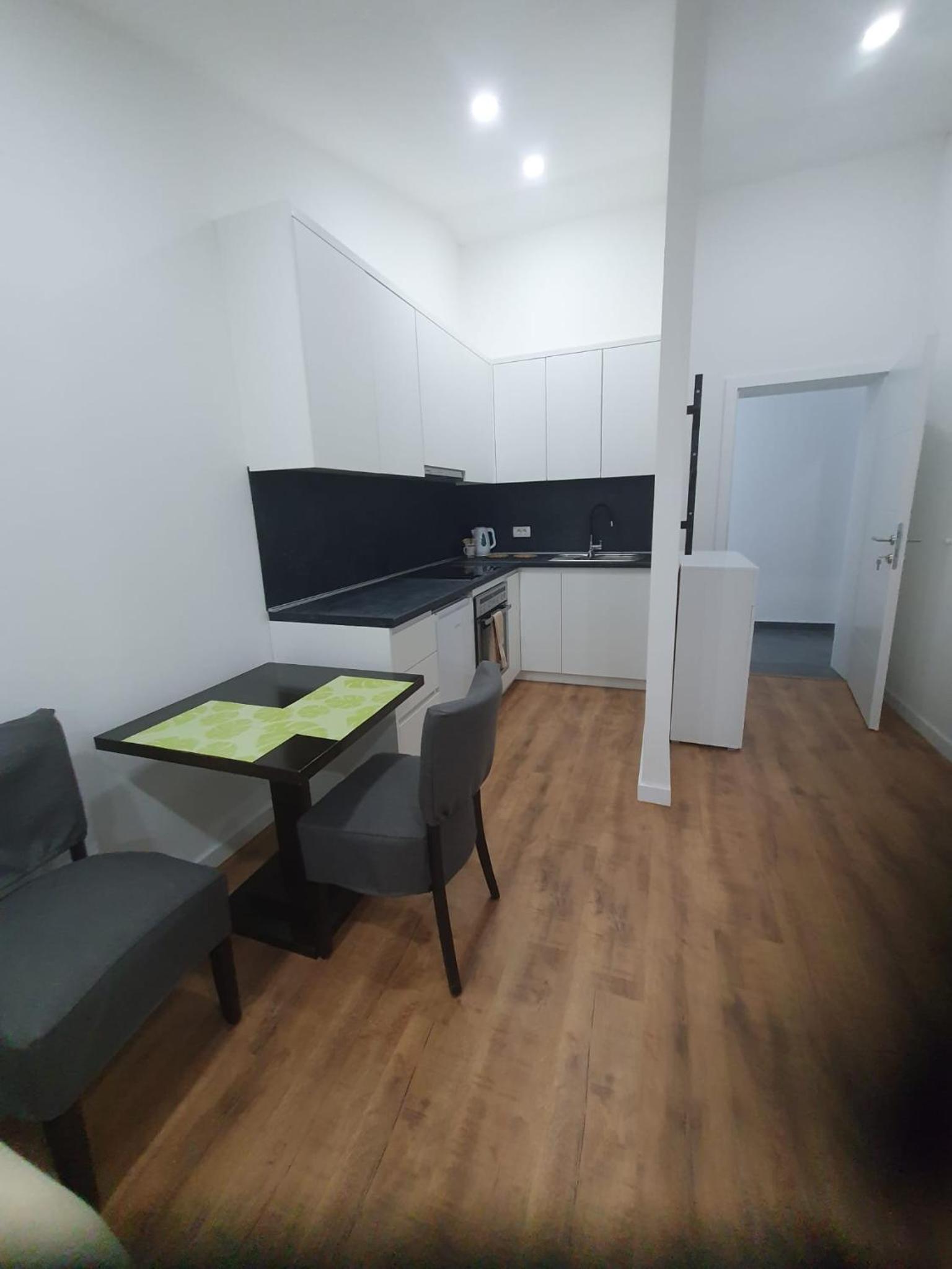 Two-Bedroom Apartment photo 3