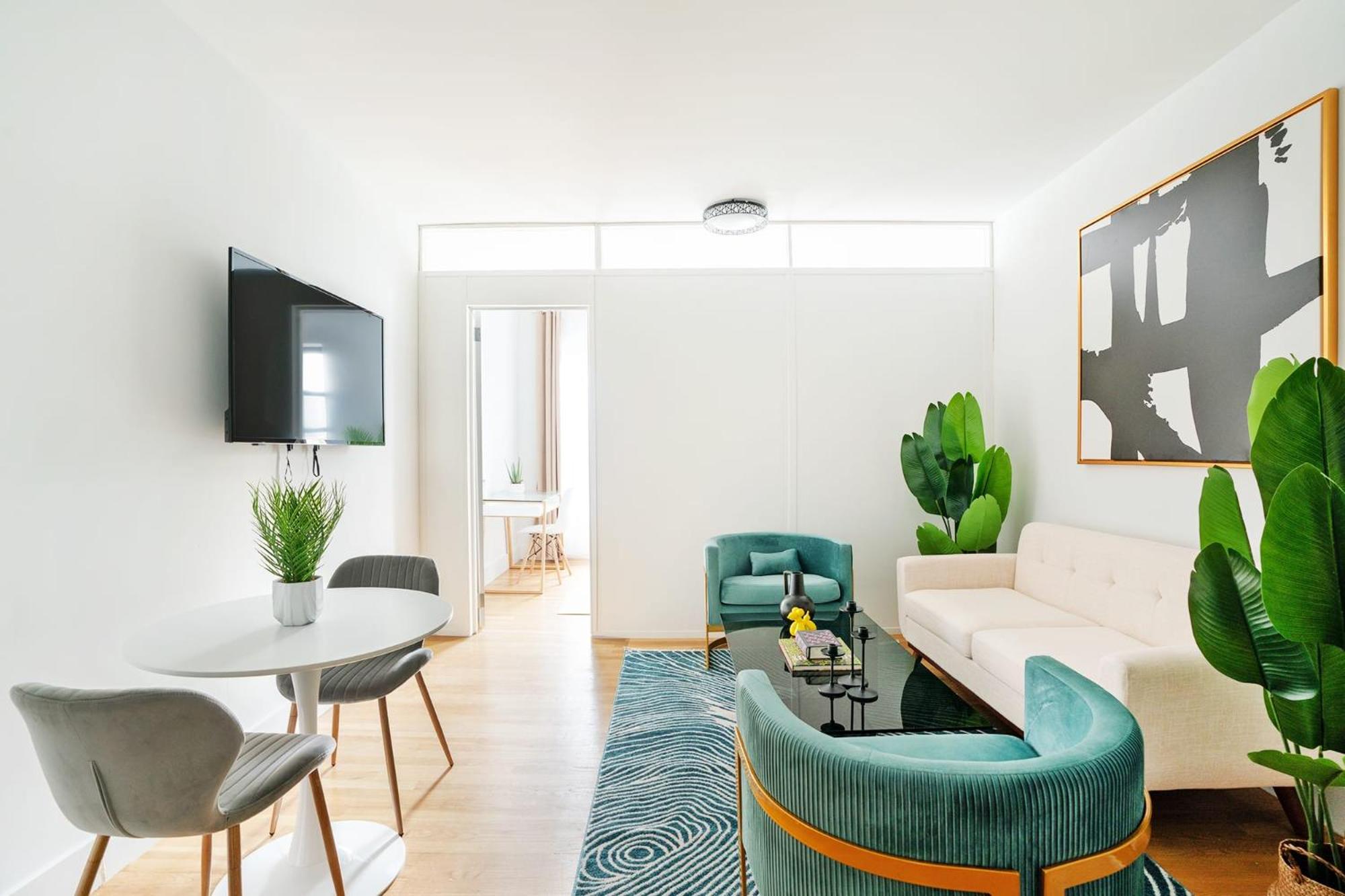 Apartment photo 1