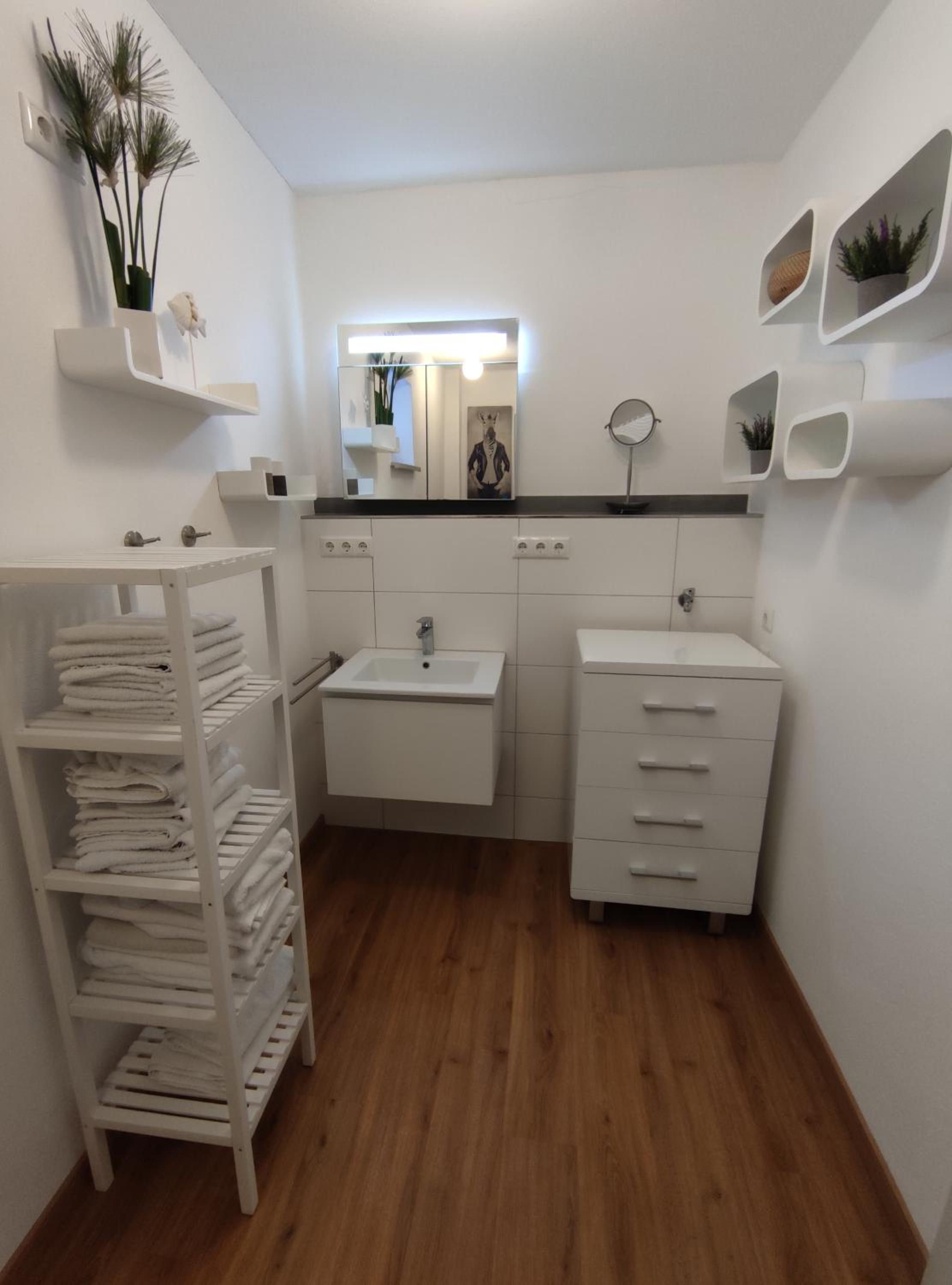 Apartment - Split Level photo 3