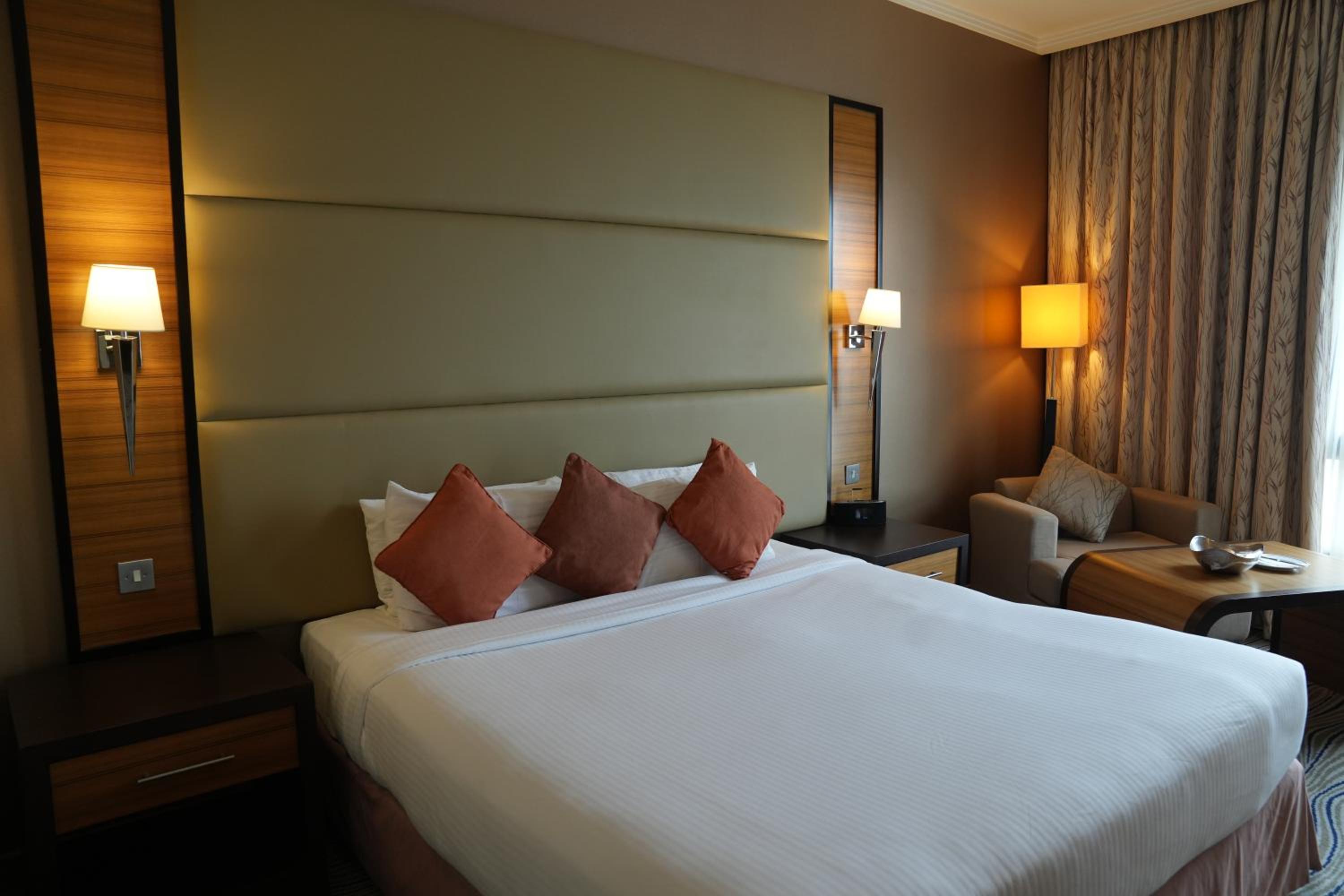 Standard King Room photo 1