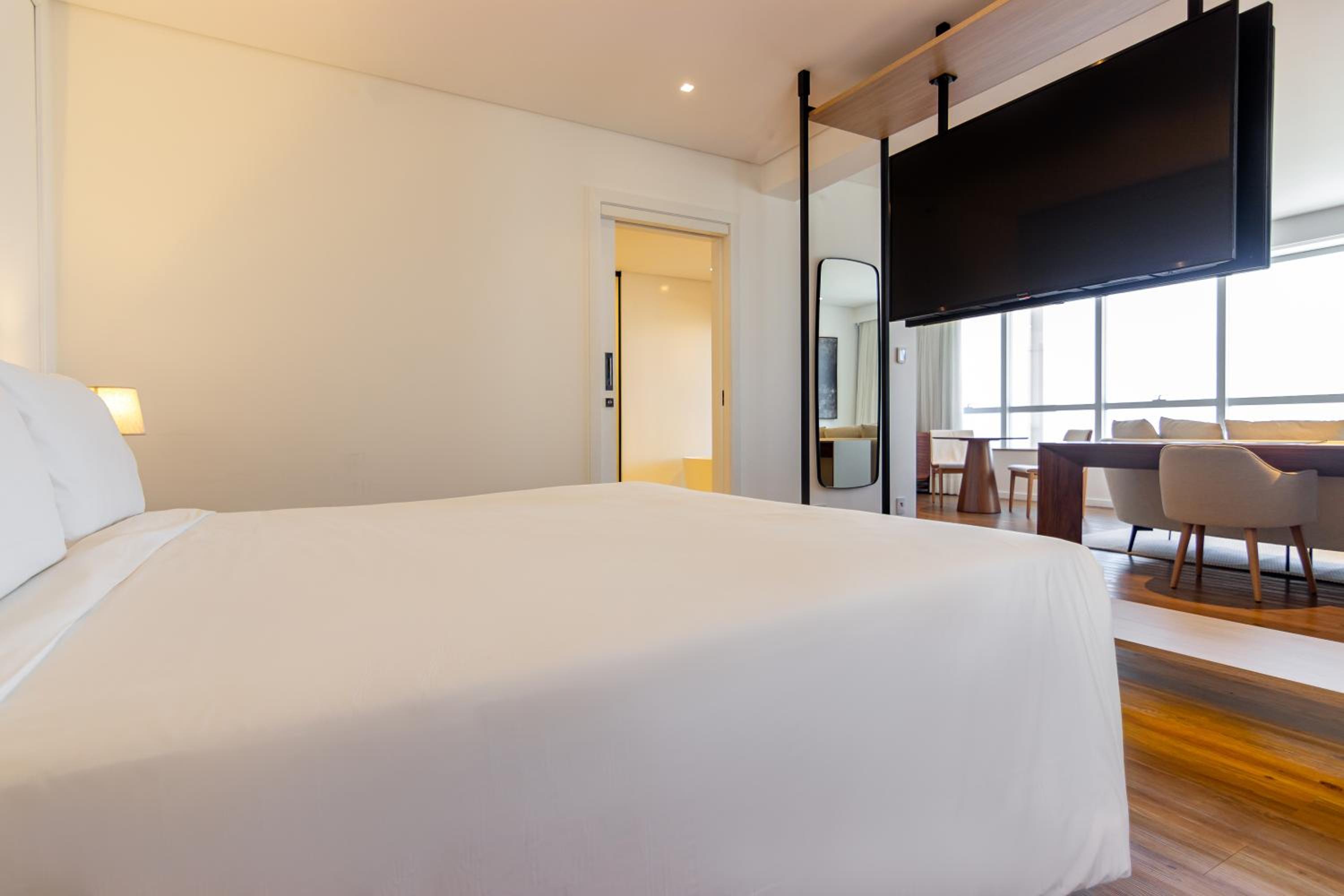 Luxury Suite with Sea View