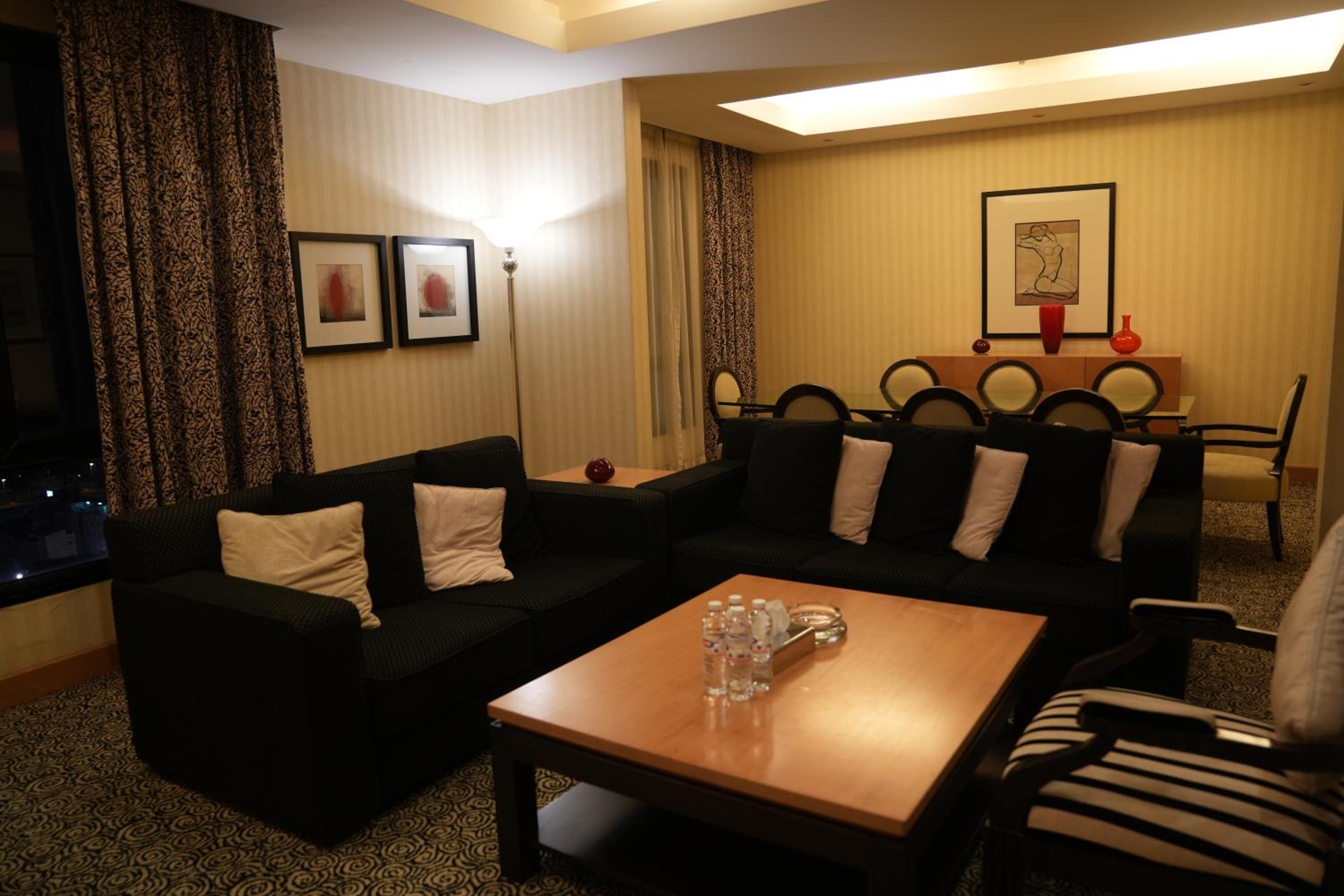 Presidential Suite photo 1